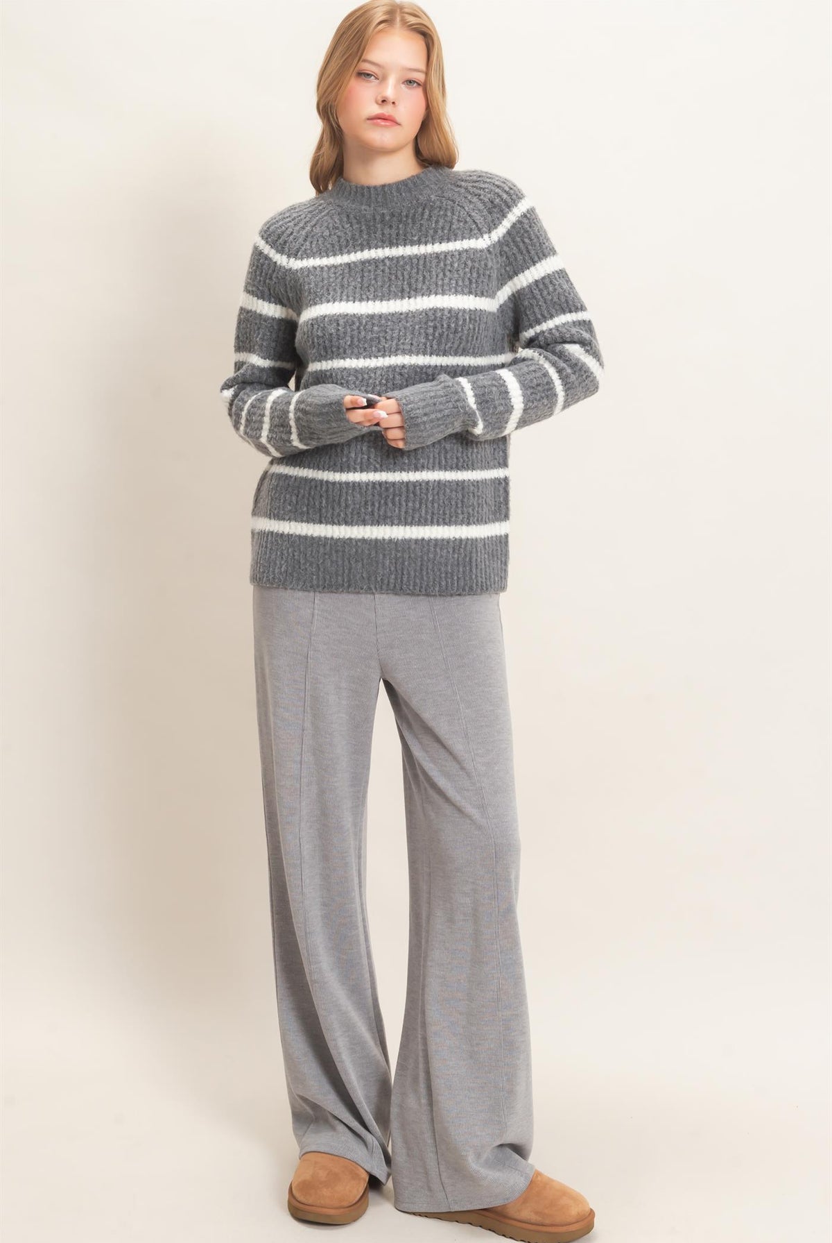 Wholesale Textured Striped Mock Neck Sweater Sweaters HF26E765 GRAY HYFVE