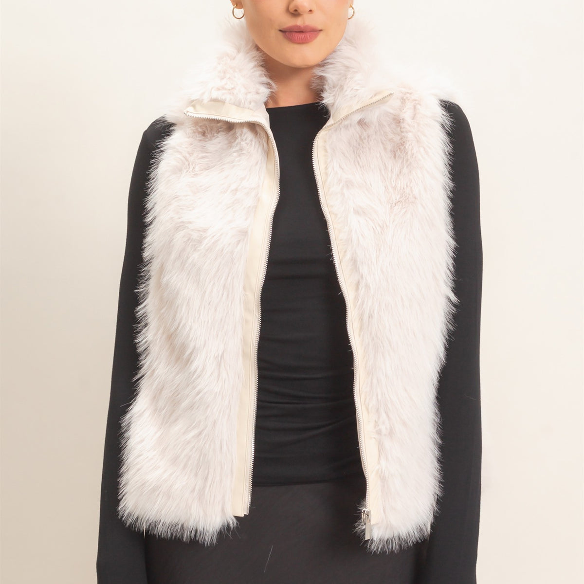 Wholesale Faux Fur Zip-Up Outerwear Vest Vests HF26E532 CREAM HYFVE
