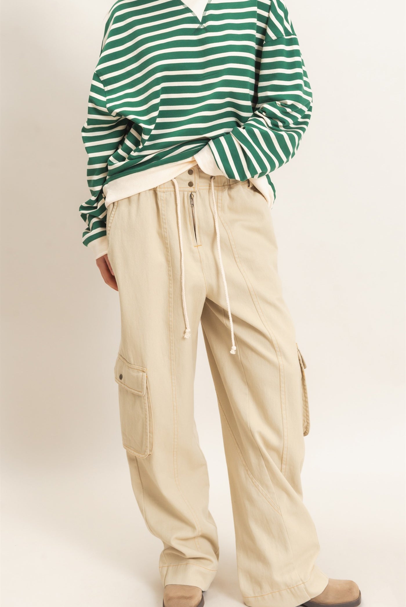 Wholesale Drawstring Cargo Denim Pants Pants HF26E182 BEIGE HYFVE