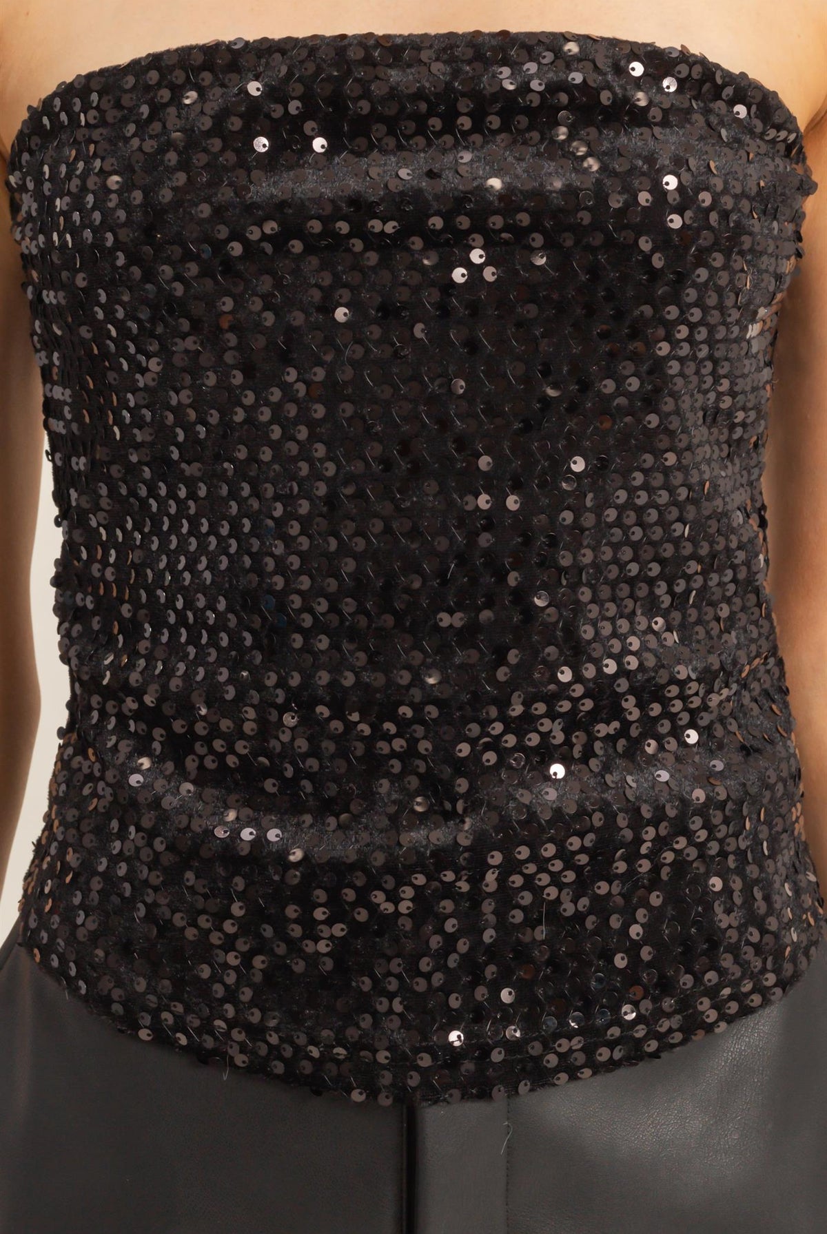 Wholesale Sequin Velvet Tube Top Clothing Tops HF26A018 BLACK HYFVE