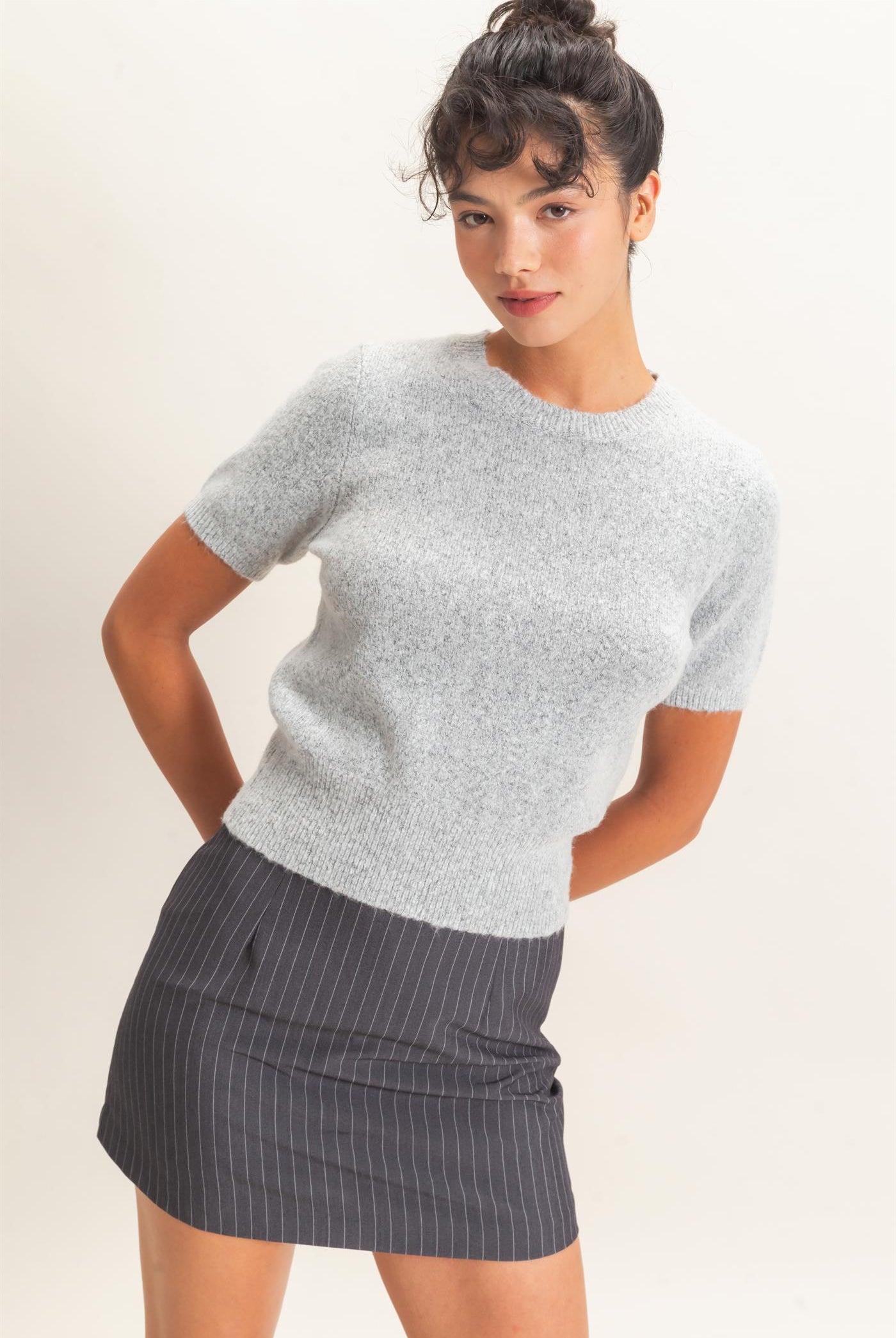 Wholesale Crew Neck Short Sleeve Knit Top Clothing Tops DZ26E944 HEATHER GRAY DOUBLE ZERO