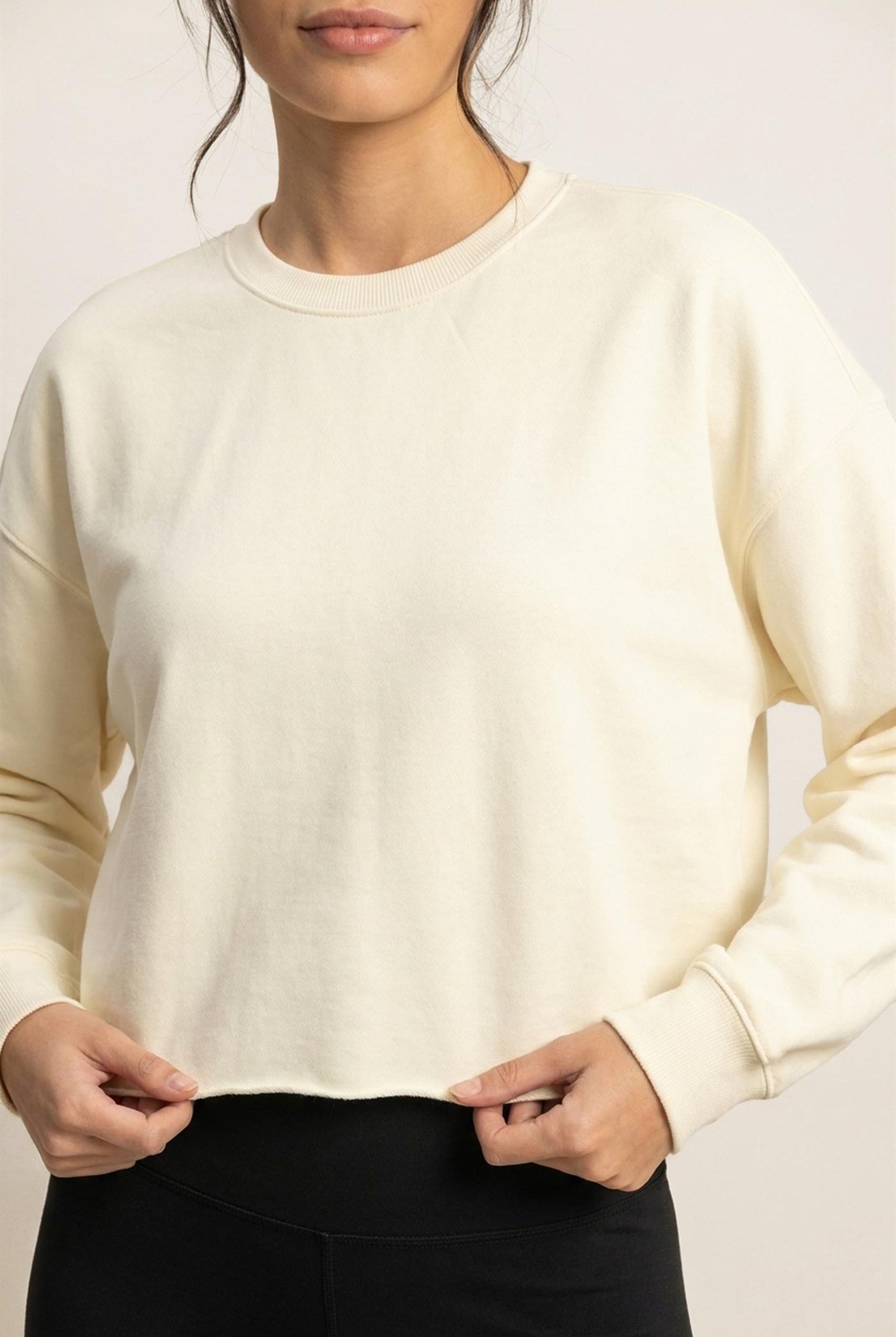 Wholesale Mineral Wash Raw Hem Cropped Sweatshirt Sweatshirts DZ26C968 CREAM DOUBLE ZERO