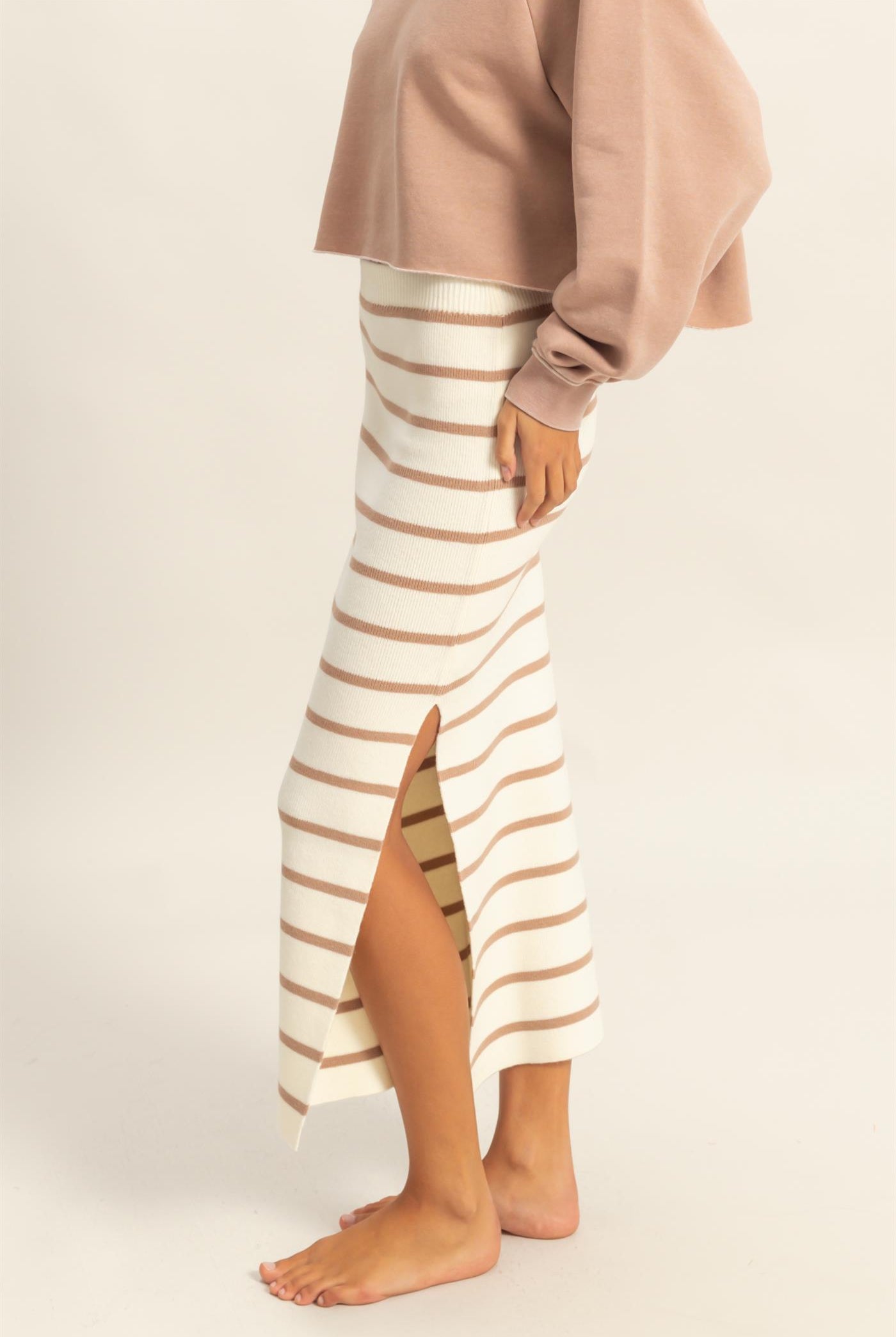 Wholesale Striped High Waist Bodycon Sweater Skirt Skirts DZ25A637 TAUPE/CREAM DOUBLE ZERO