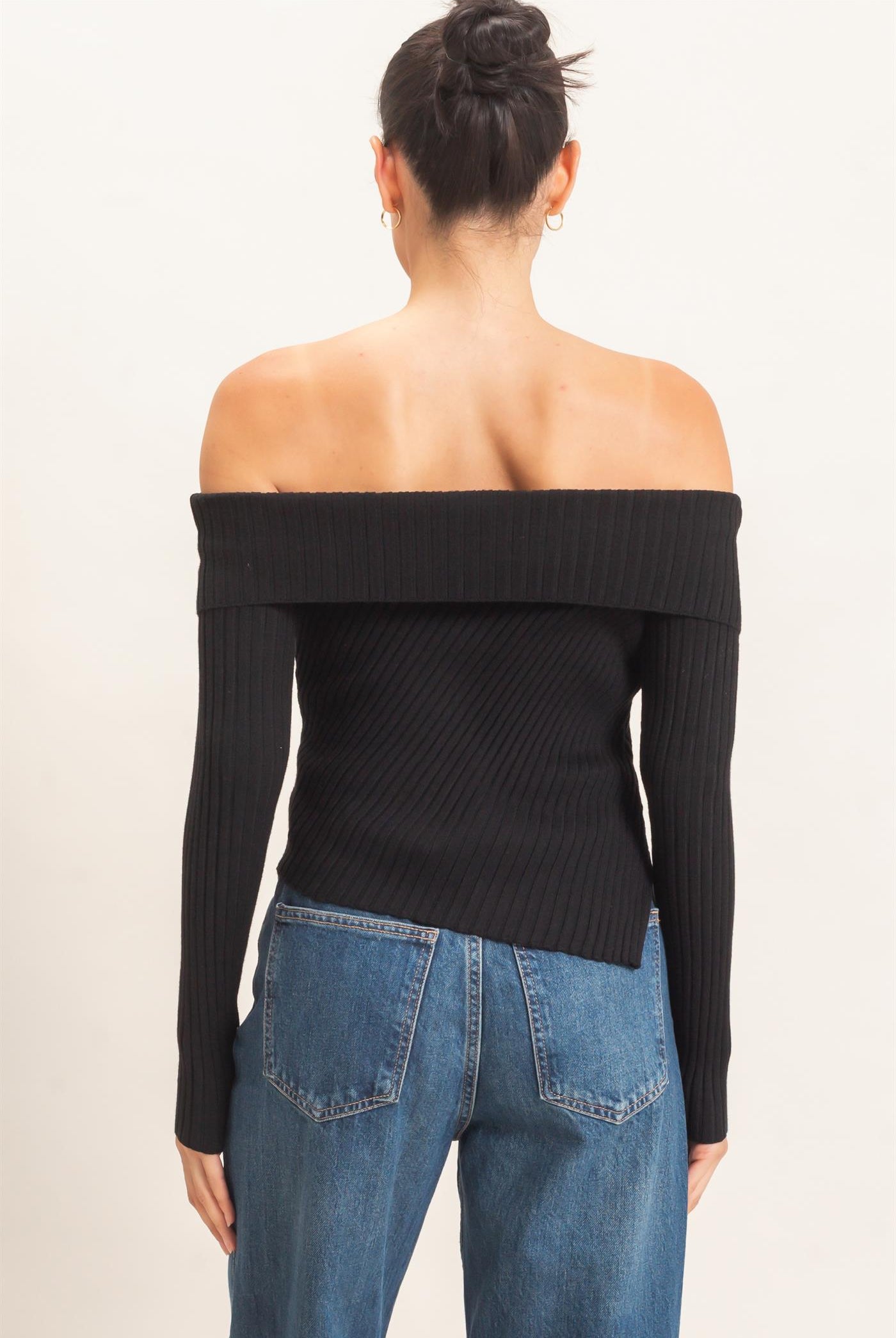 Wholesale Ribbed Off-Shoulder Sweater Sweaters HF26E937 BLACK HYFVE