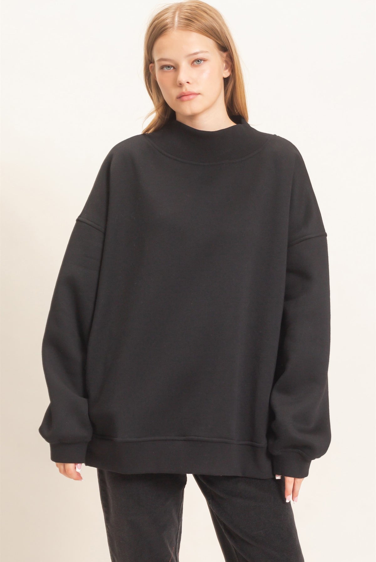 Wholesale Enzyme Washed Mock Neck Sweatshirt Sweatshirts HF26E222 BLACK HYFVE