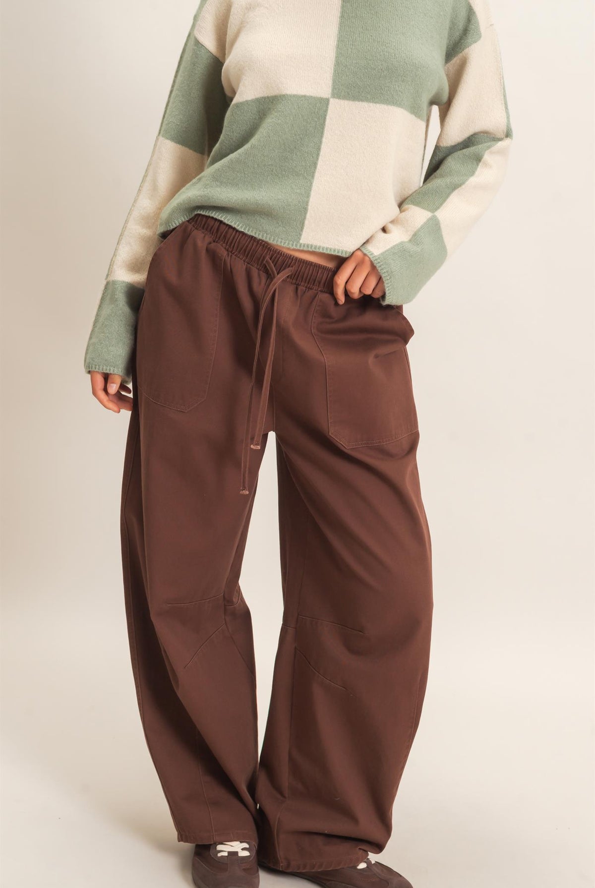 Wholesale Twill Elastic Waist Barrel Pants Pants DZ27A228 DARK BROWN DOUBLE ZERO