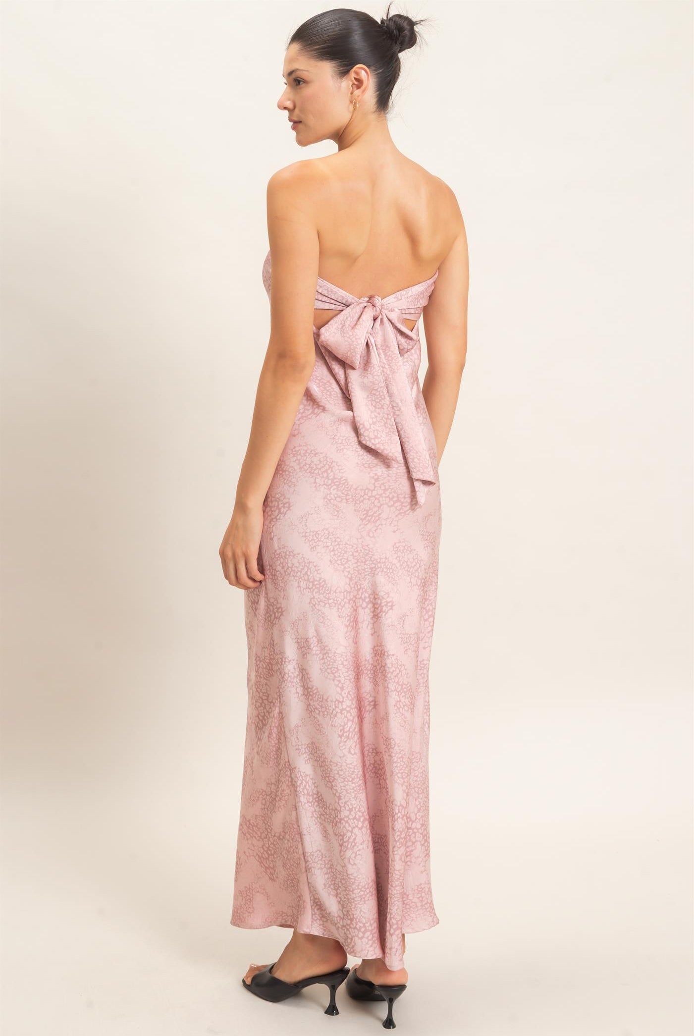 Wholesale Satin Patterned Maxi Dress Dresses HF26F029 PINK HYFVE