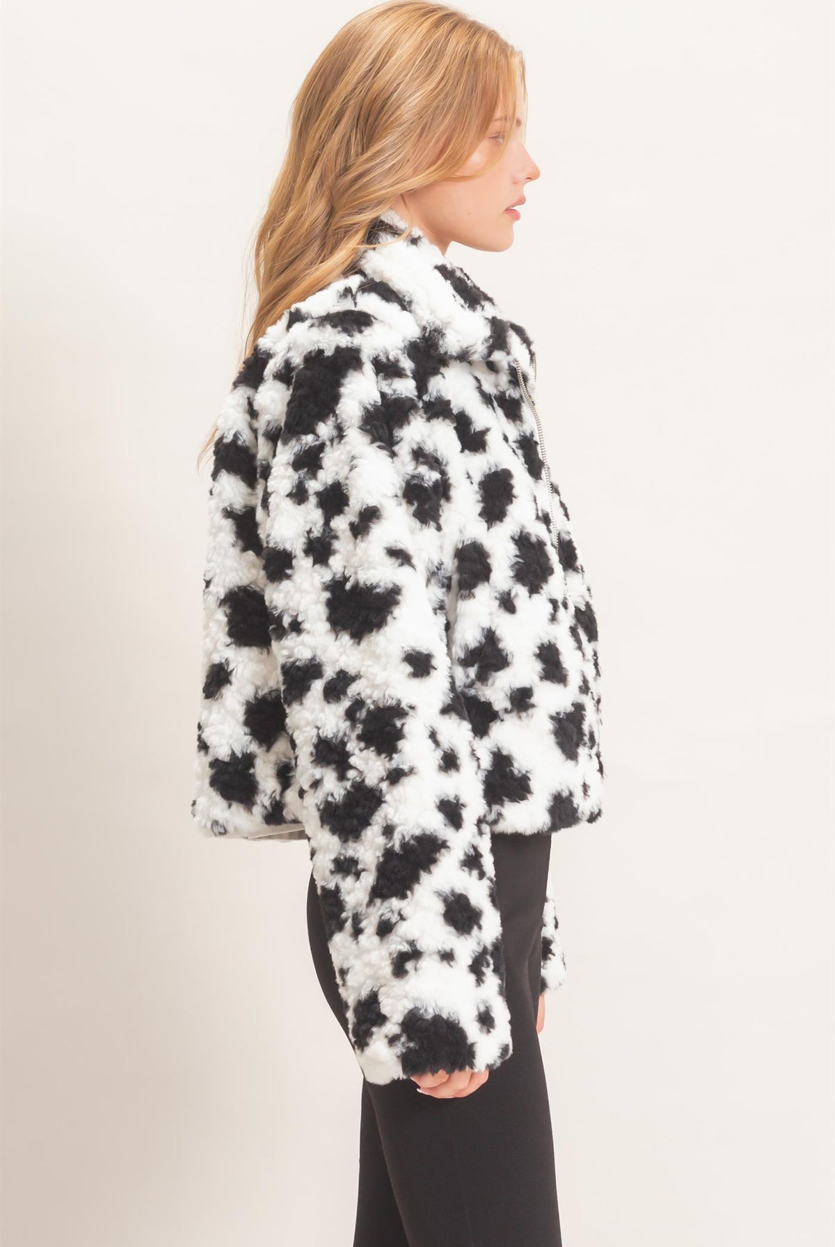 Wholesale Cow Print Faux Fur Zip-Up Jacket Coats & Jackets HF26F056 BLACK HYFVE