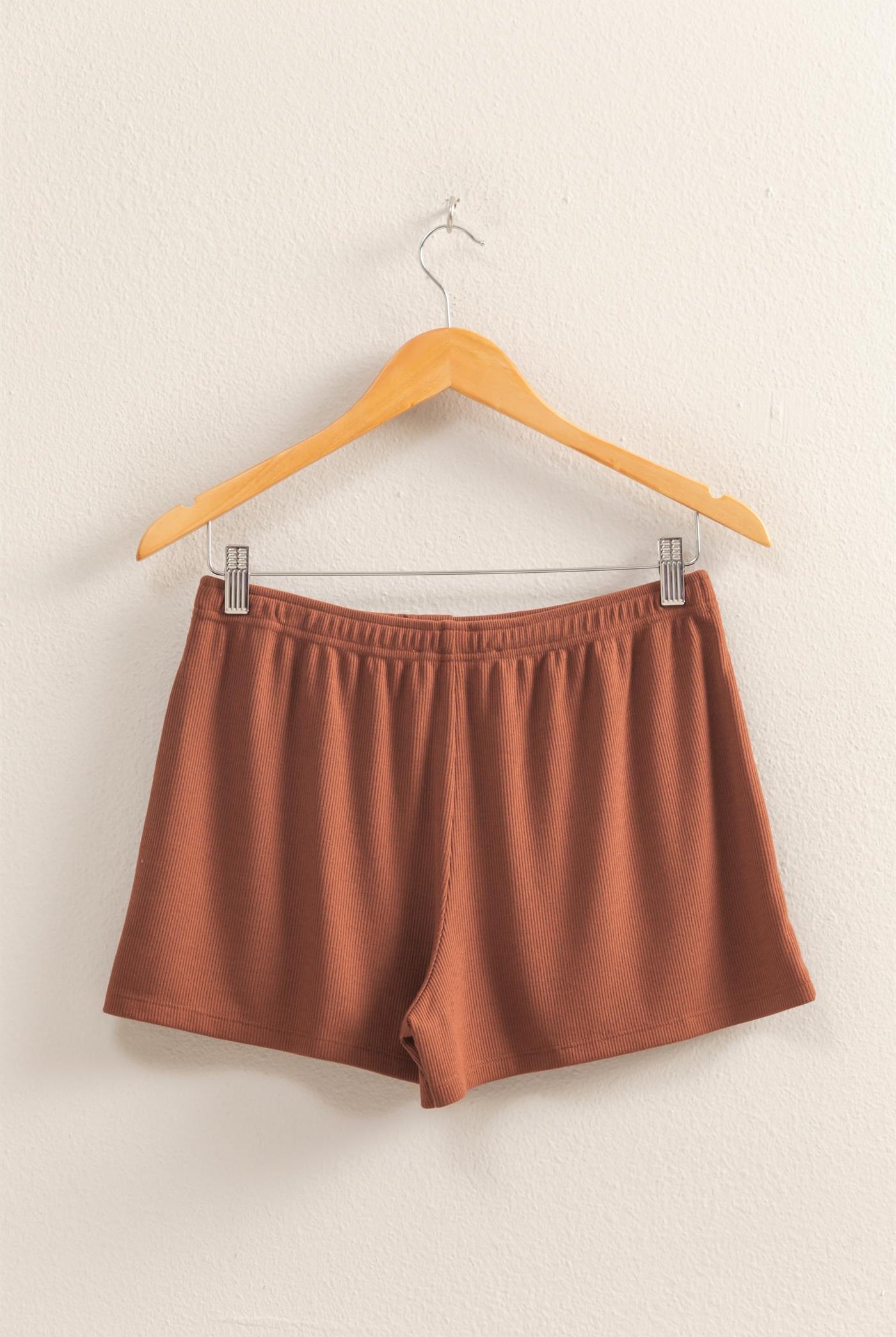 Wholesale High Waist Button Detail Flowy Shorts Shorts DZ25A934 CHESTNUT DOUBLE ZERO