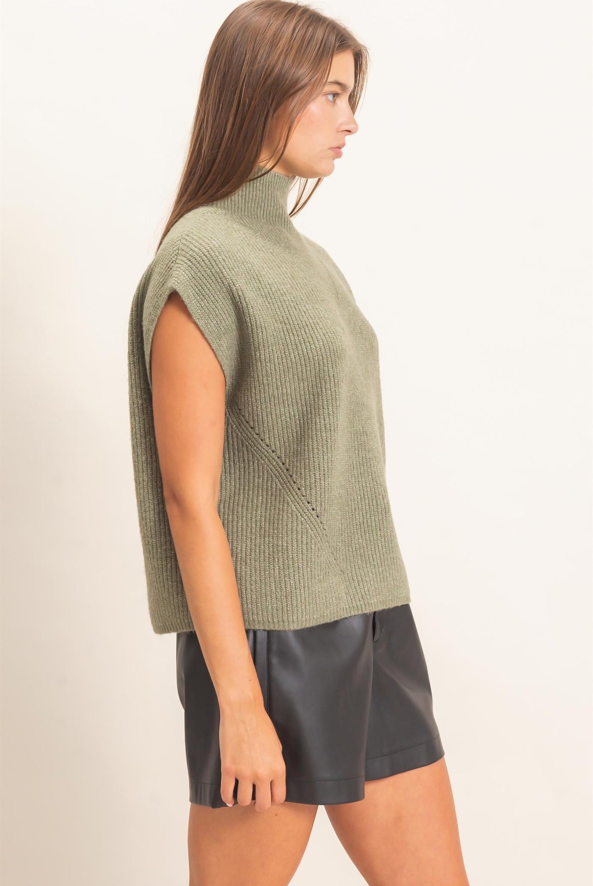 Wholesale Sleeveless High Neck Sweater Sweaters DZ26E295 OLIVE DOUBLE ZERO