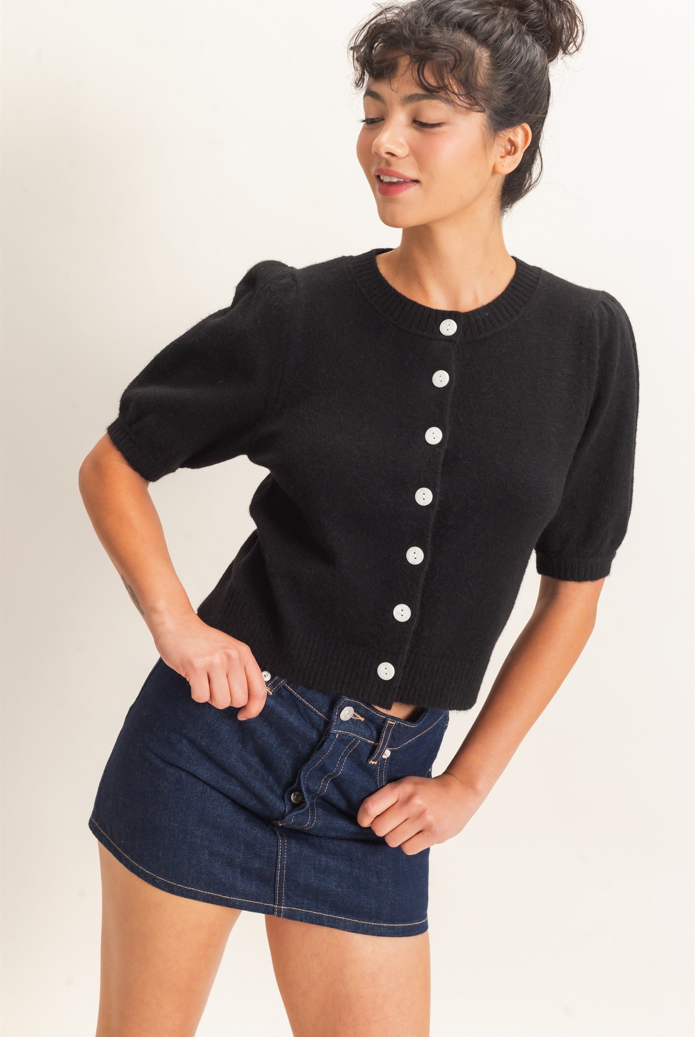 Wholesale Button Front Puff Short Sleeve Cardigan Cardigans DZ26C960 BLACK DOUBLE ZERO