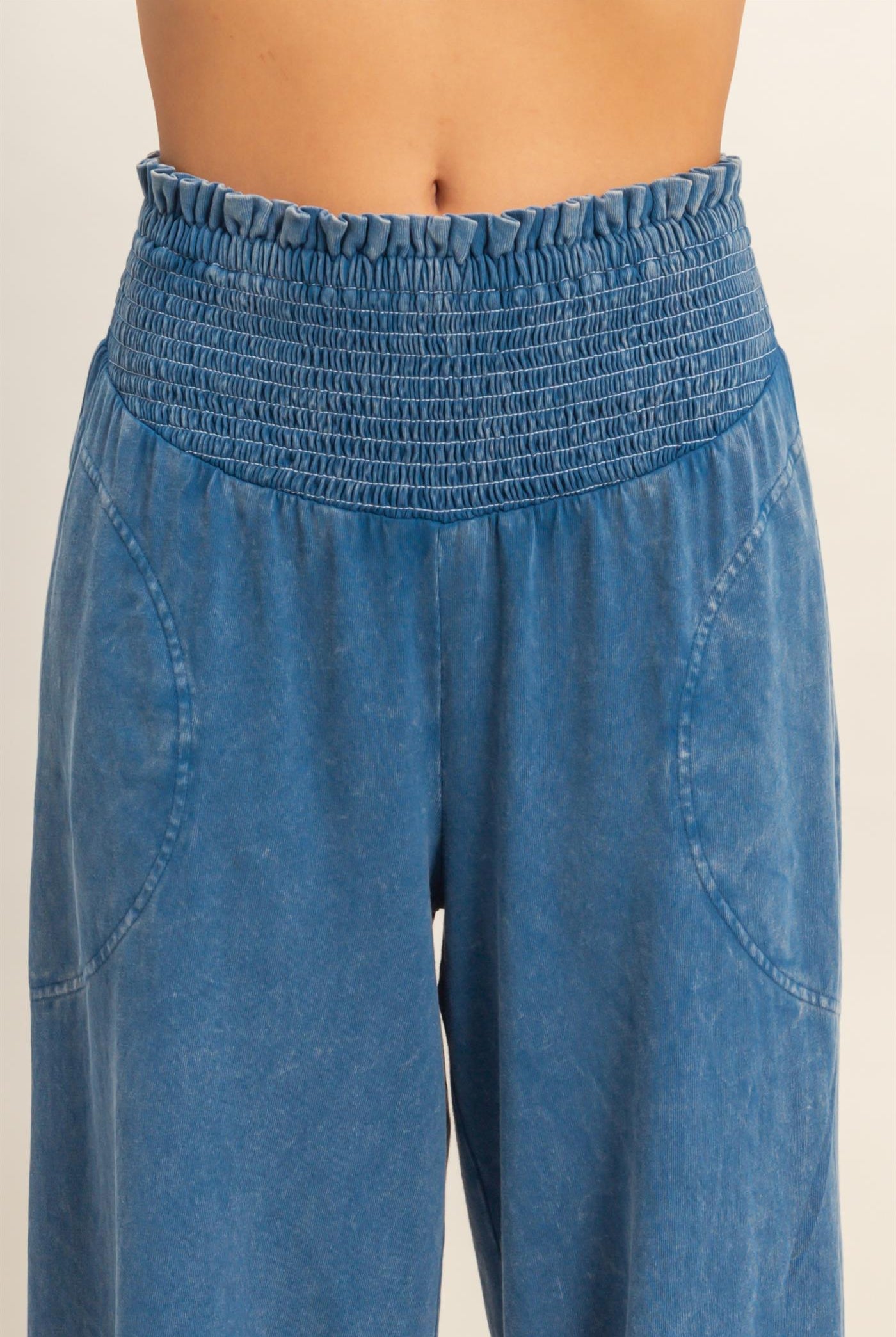 Wholesale Mineral Washed Wide-Leg Smocked Waist Pants Pants DZ26A249 NAVY DOUBLE ZERO