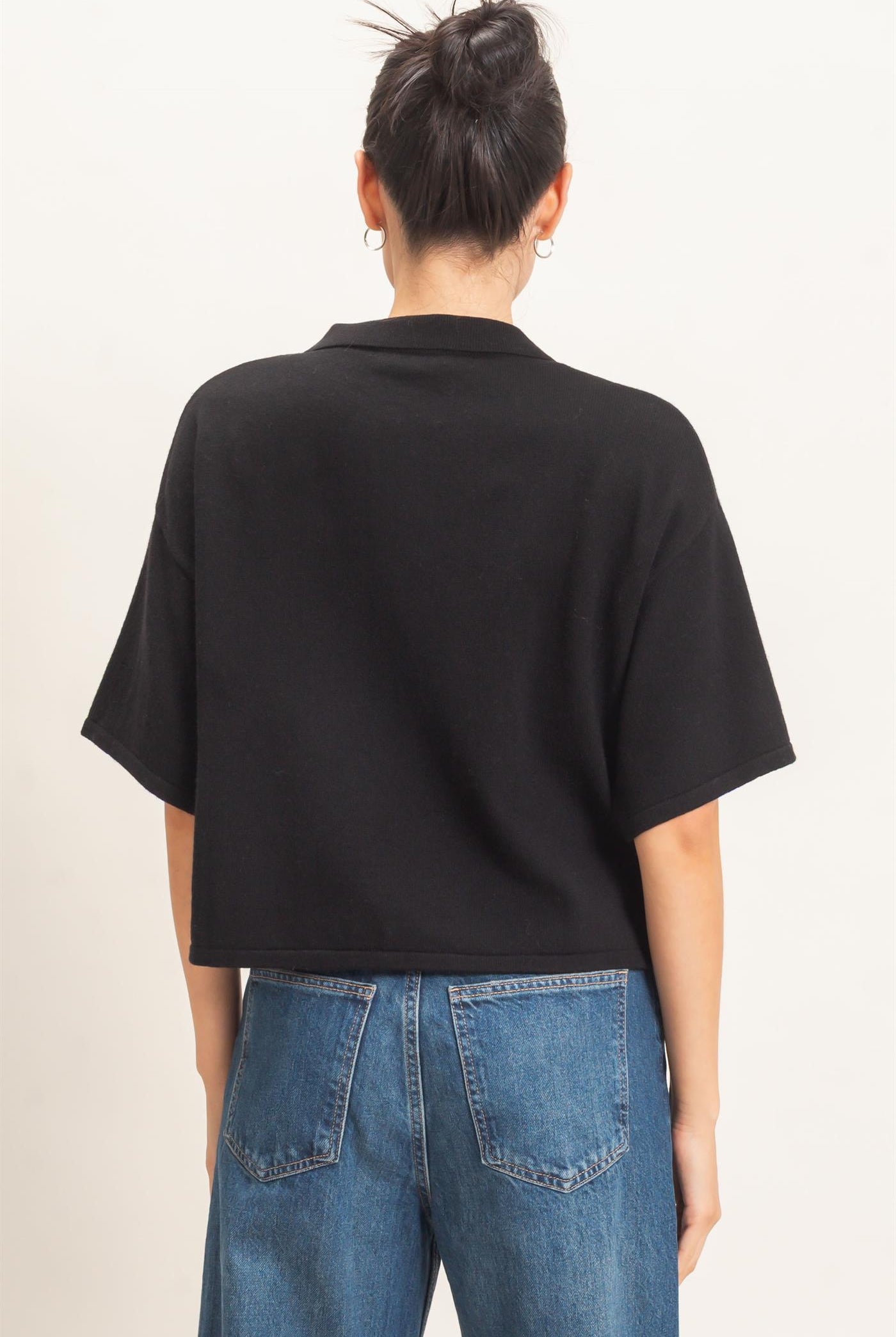 Wholesale Collared V-Neck Sweater Sweaters HF26E038 BLACK HYFVE