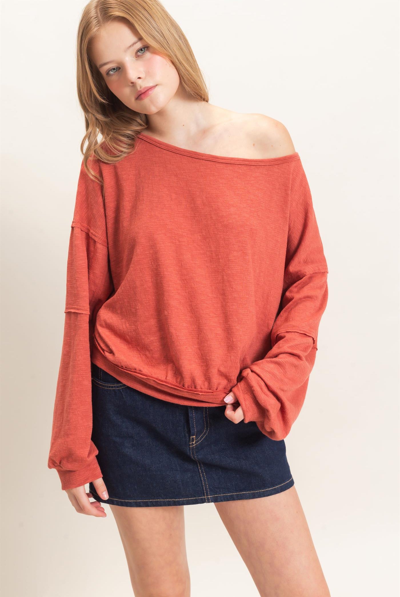 Wholesale Relaxed Boat Neck Long Sleeve Top Clothing Tops HF25F340 BRICK HYFVE
