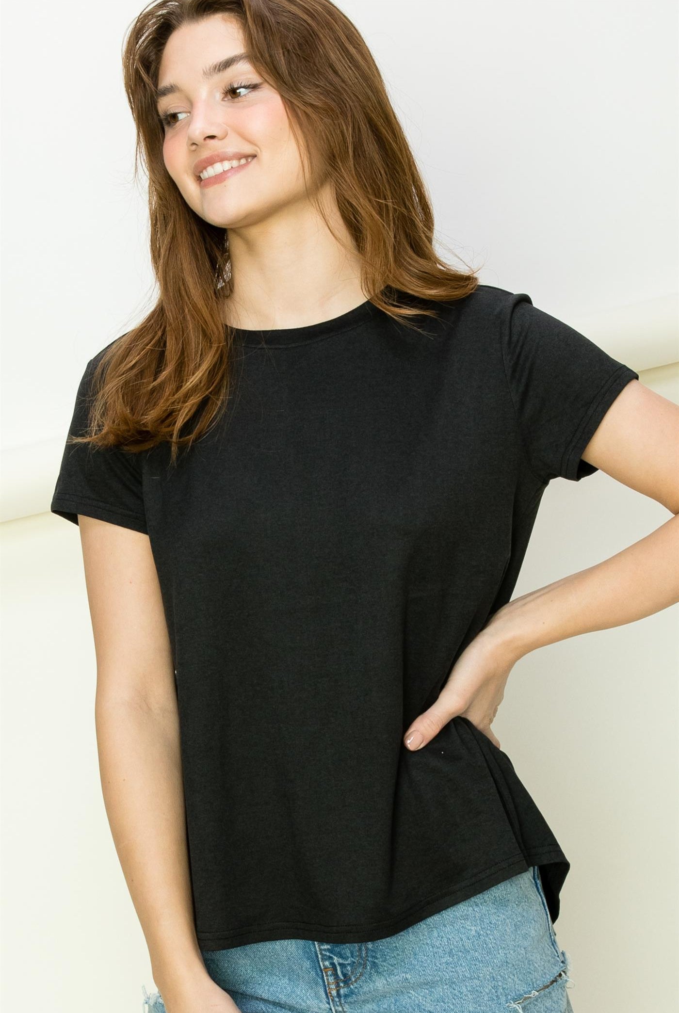 Wholesale All Yours Short Sleeve Open Back Tee Clothing Tops DZ22E576 FLARE DOUBLE ZERO