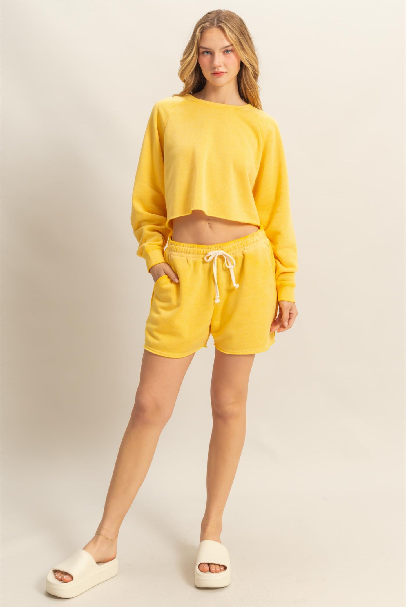 Wholesale Laid Back Crop Sweatshirt Sweatshirts DZ25C445 SUNFLOWER DOUBLE ZERO