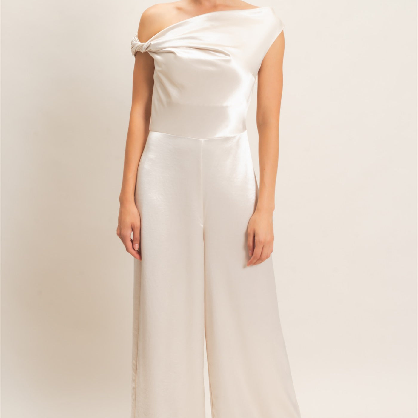 Wholesale Asymmetrical Cowl Neck Wide Leg Jumpsuit Clothing HF26F009 PEARL HYFVE