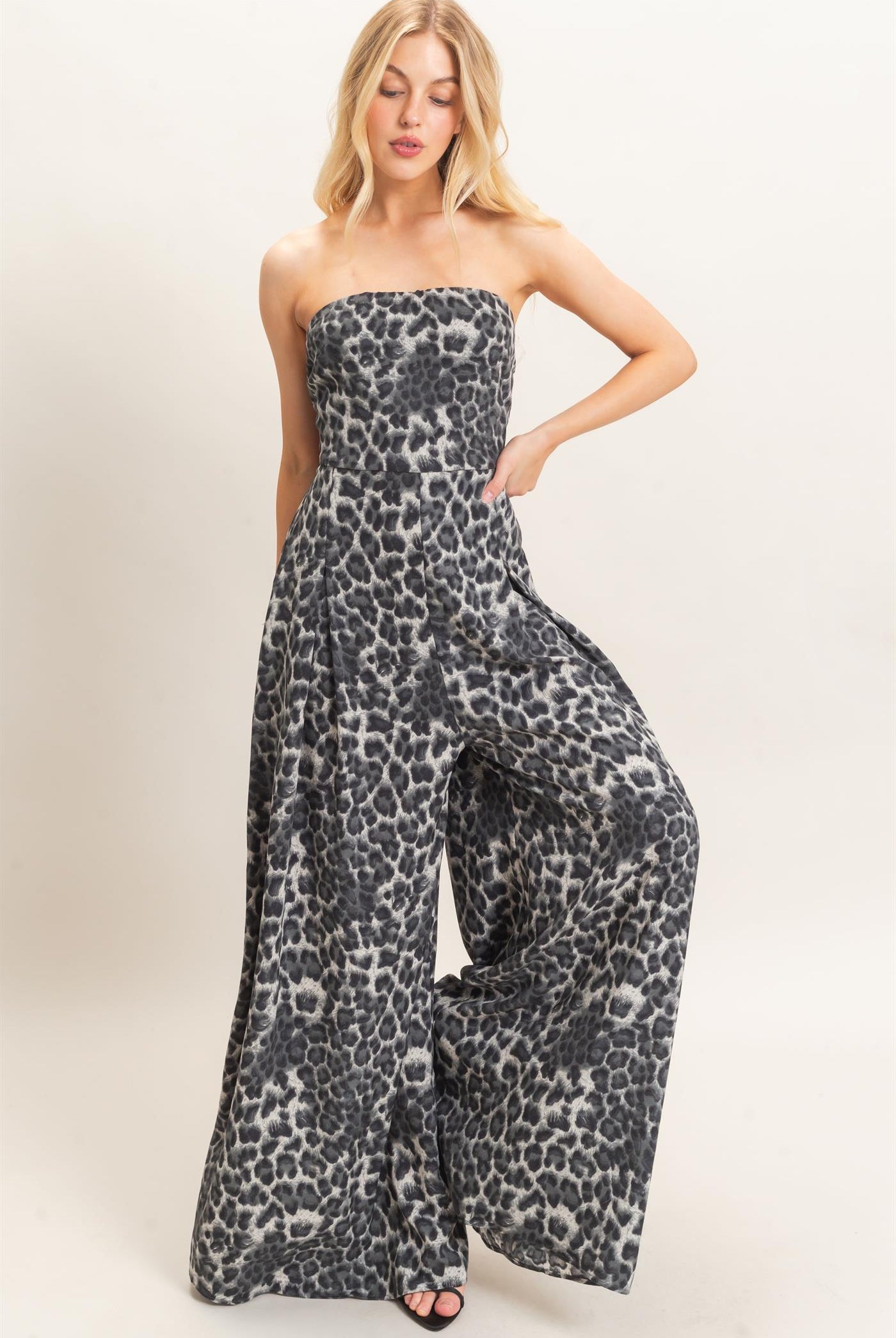 Wholesale Leopard Print Strapless Jumpsuit Clothing HF26F208 BLACK HYFVE