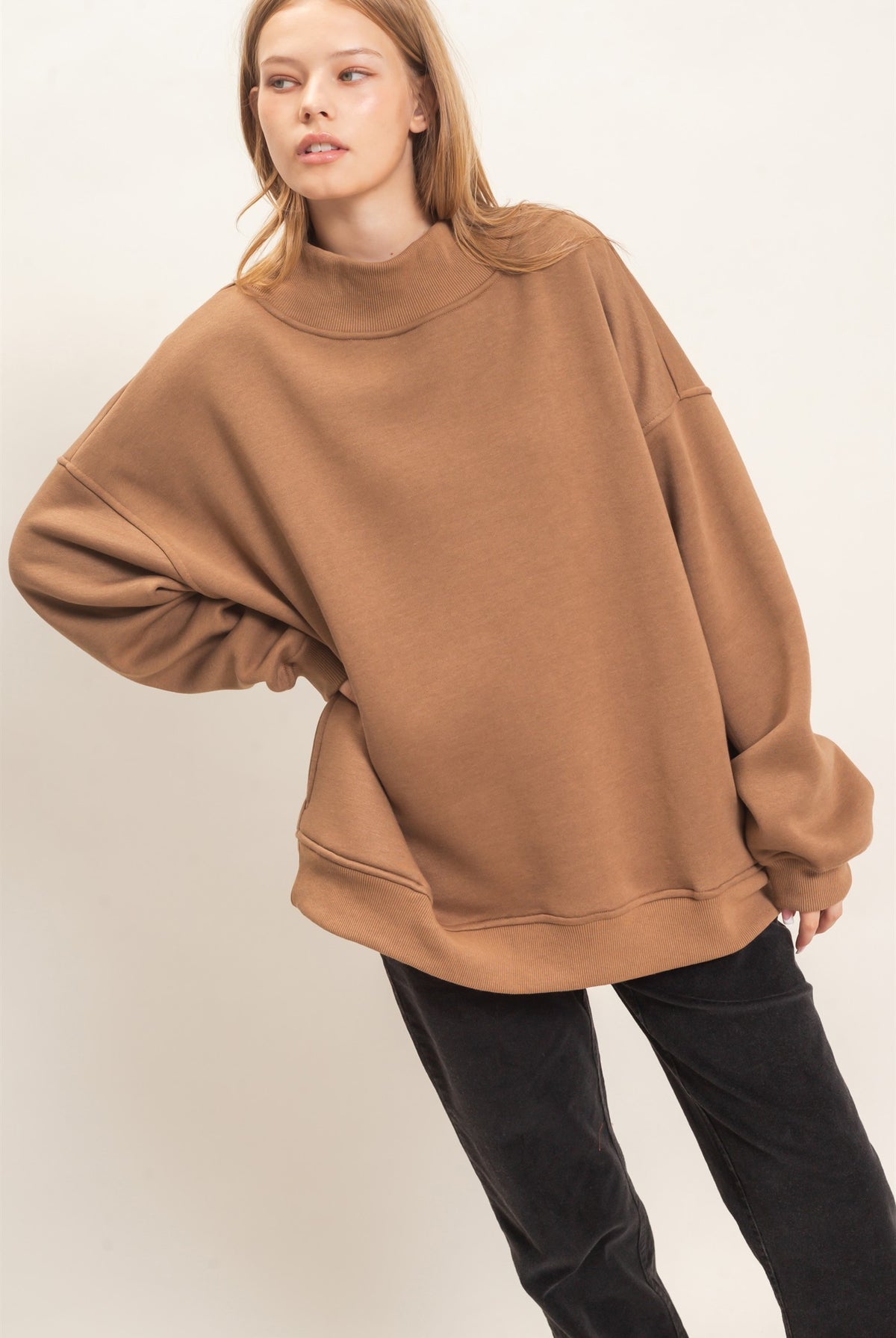 Wholesale Enzyme Washed Mock Neck Sweatshirt Sweatshirts HF26E222 DARK TAUPE HYFVE
