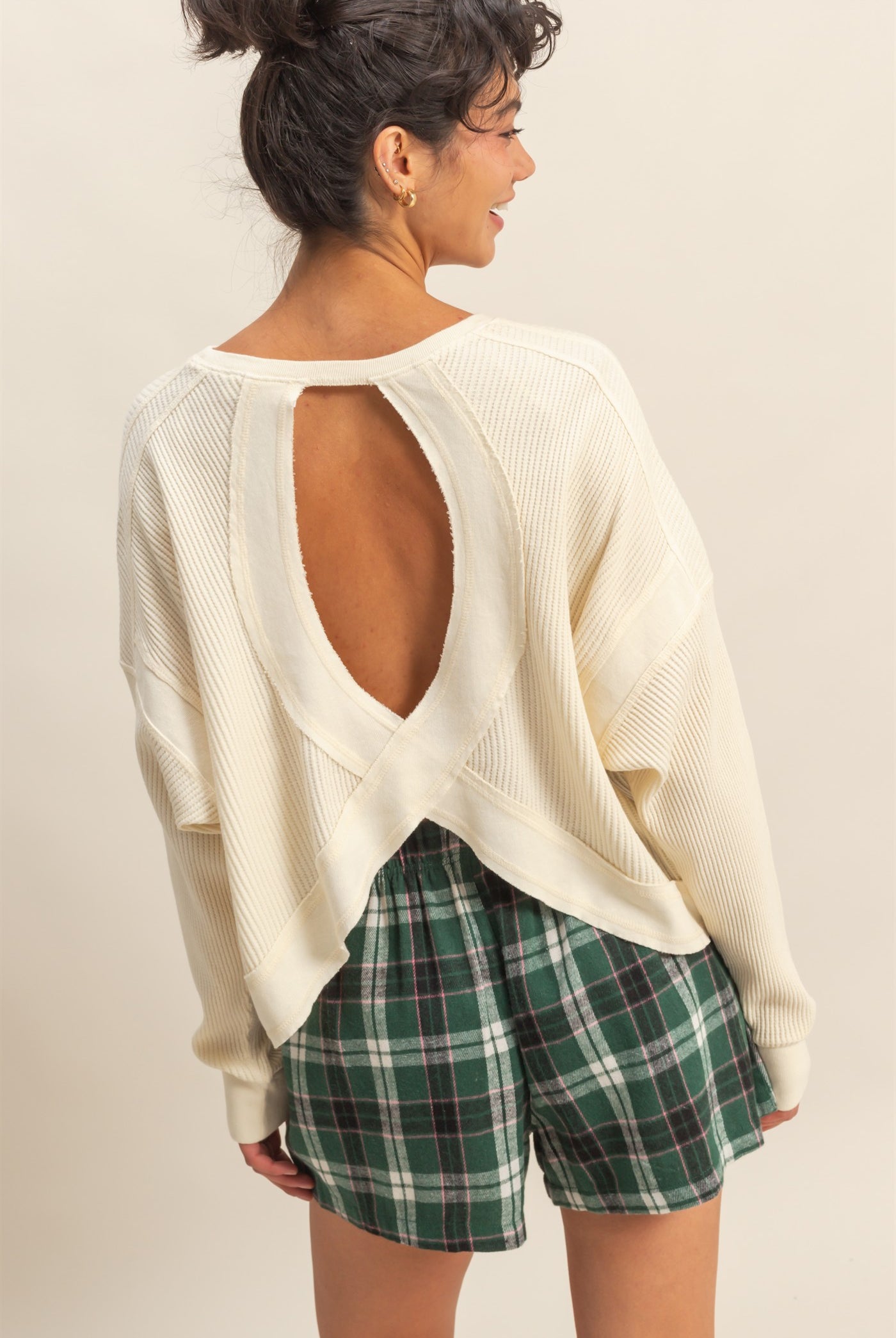 Wholesale Open Back Textured Knit Long Sleeve Top Clothing Tops DZ26A626 CREAM DOUBLE ZERO
