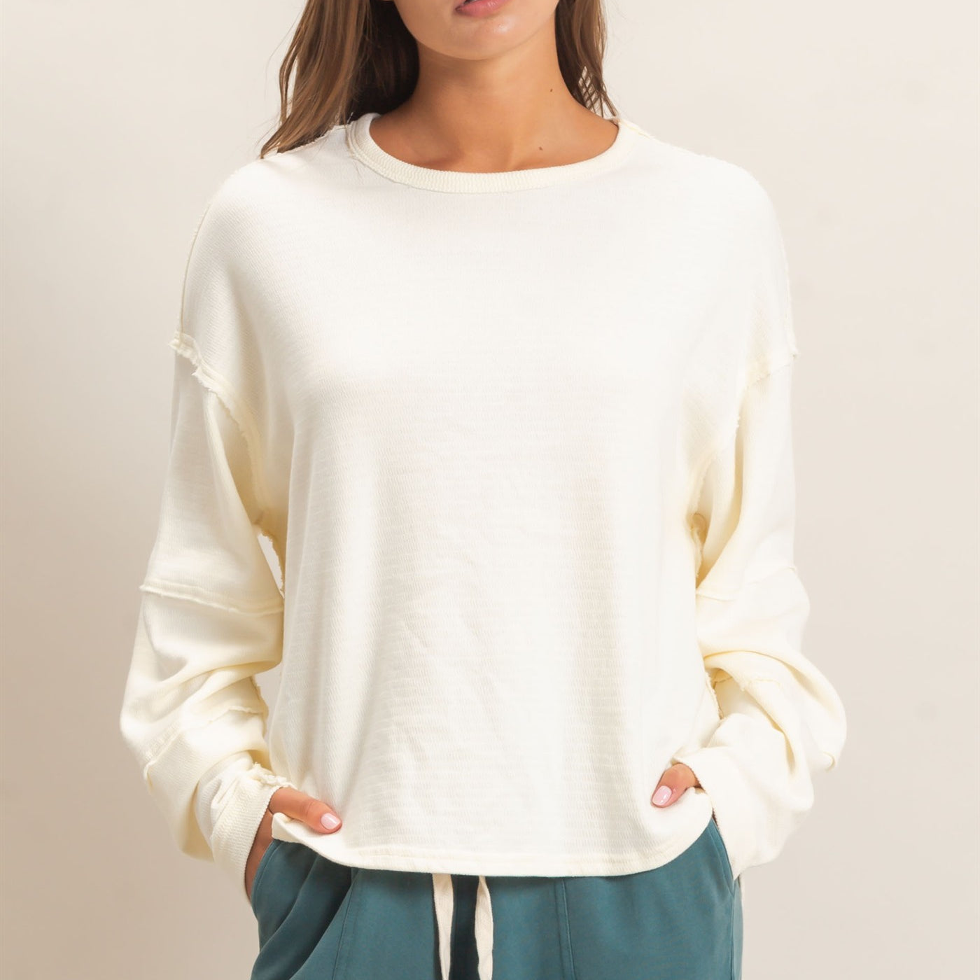 Wholesale Mineral Wash Overzised Raw Edge Crew Neck Top Clothing Tops DZ26E449 CREAM DOUBLE ZERO