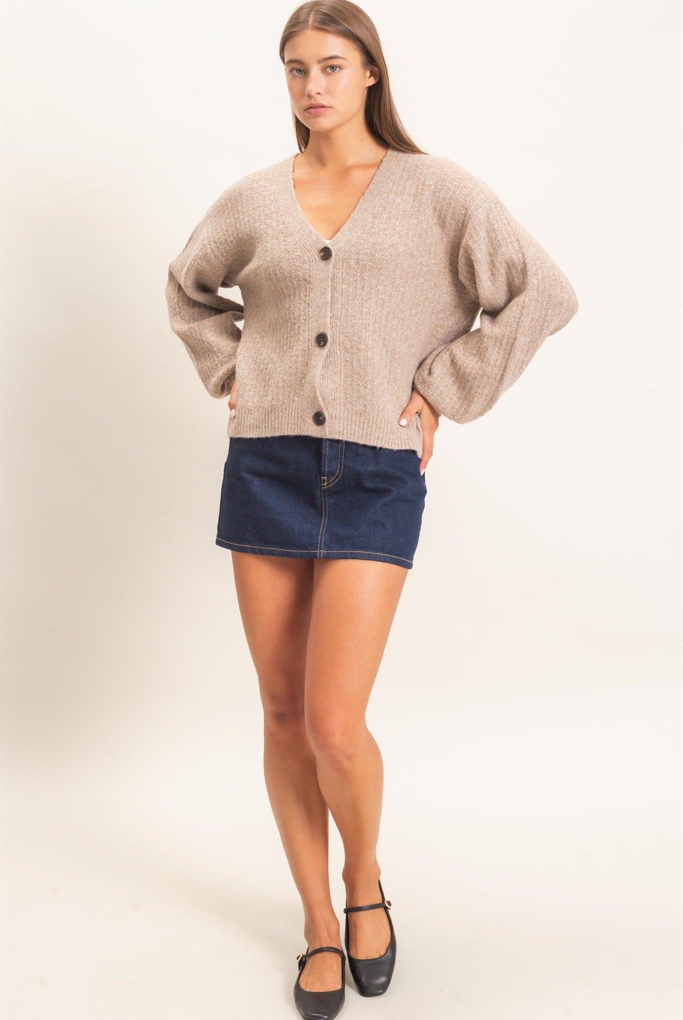 Wholesale Textured V-Neck Cardigan Cardigans DZ26E080 DARK TAUPE DOUBLE ZERO