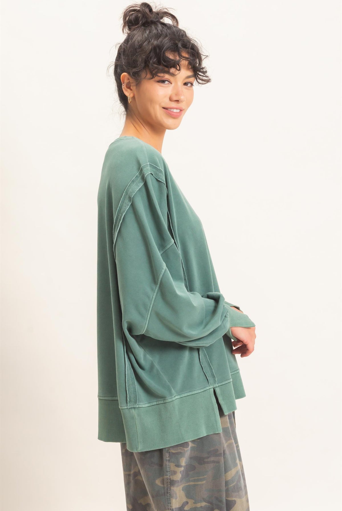 Wholesale Pigment Dye Oversized Raw Edge Sweatshirt Sweatshirts DZ26C737 DARK GREEN DOUBLE ZERO