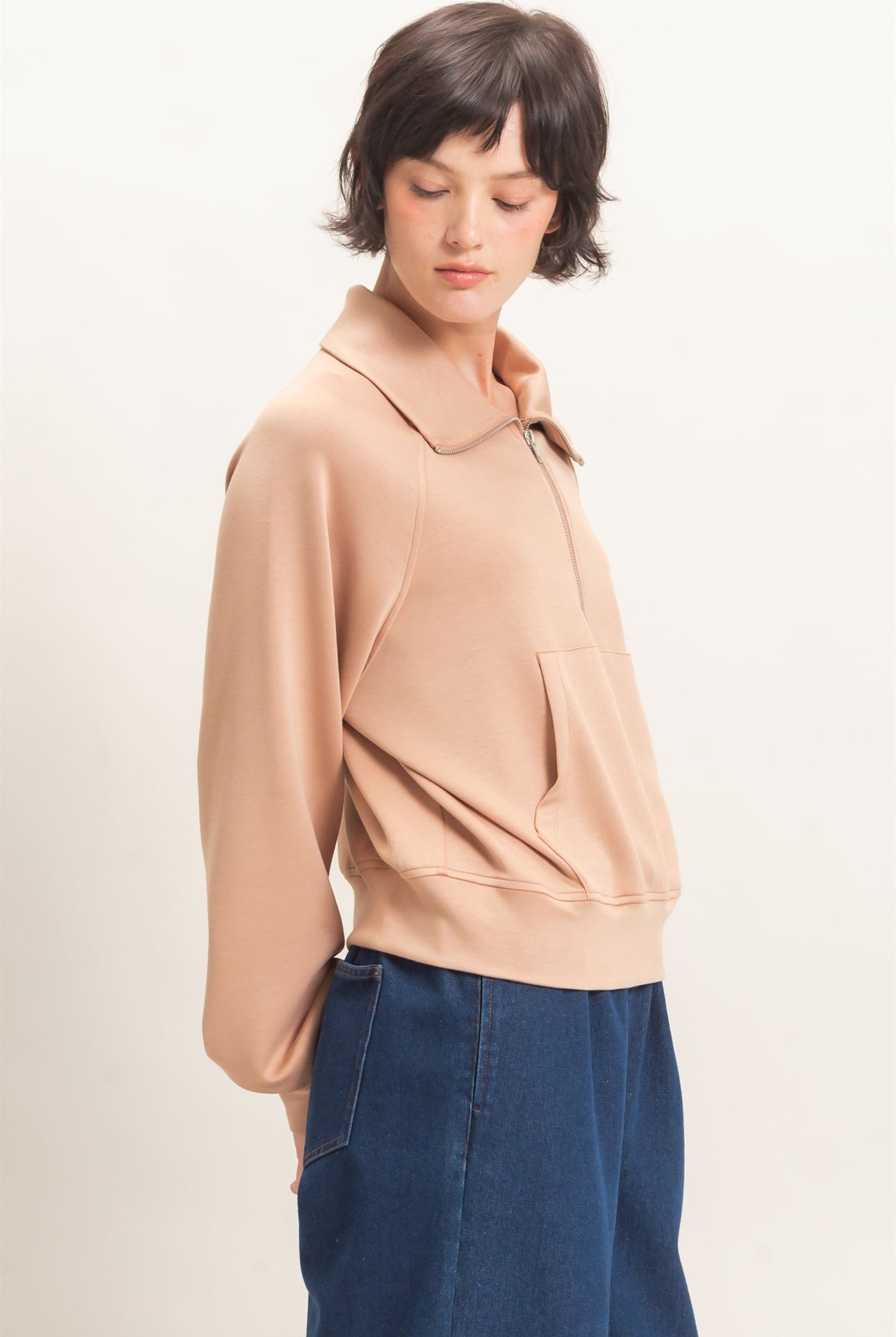Wholesale Half-Zip Collar Raglan Pullover Sweatshirts DZ26C967 DARK TAUPE DOUBLE ZERO