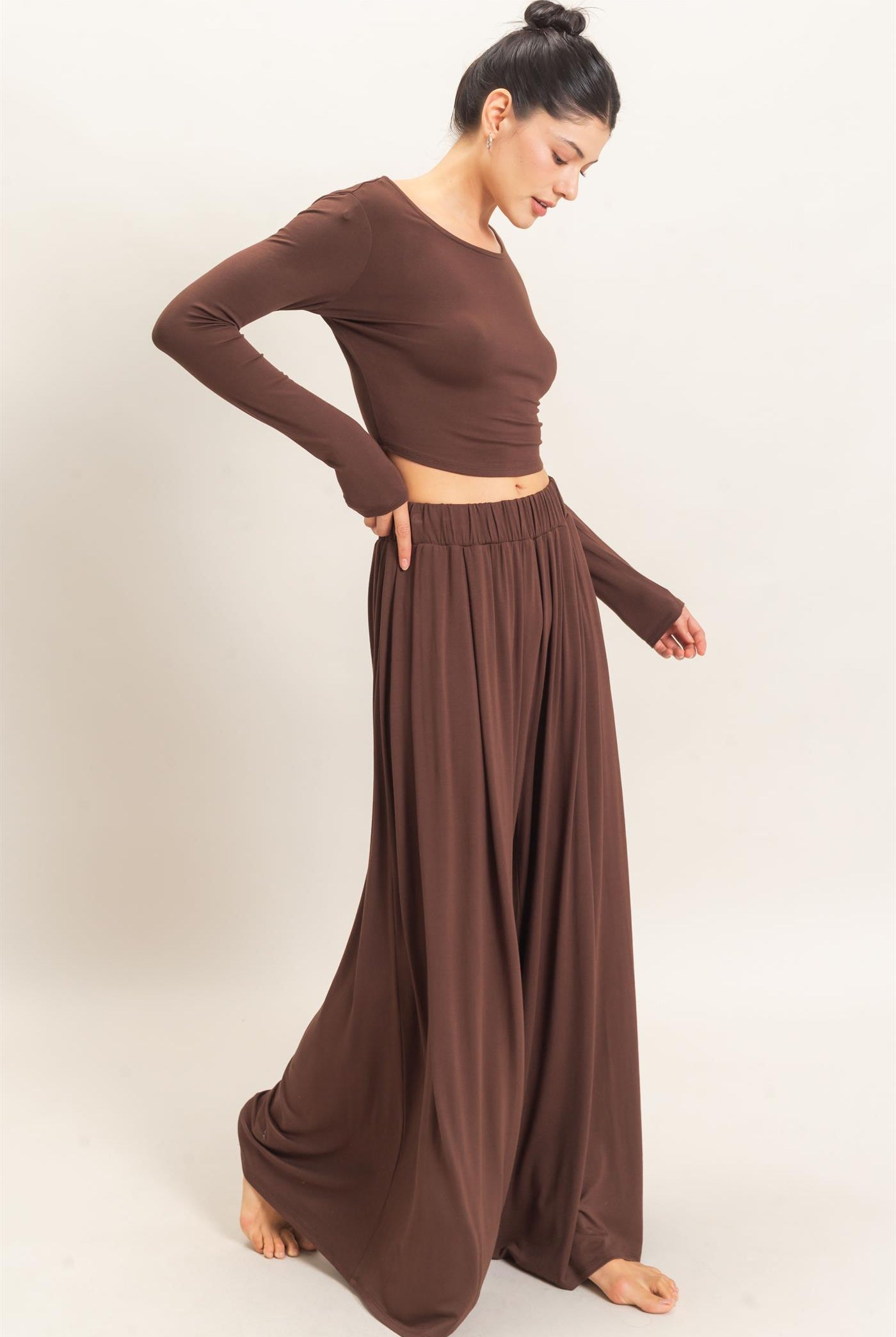 Wholesale Long Sleeve Top & Wide Leg Pants Set Clothing HF26F227-SET-D ESPRESSO HYFVE