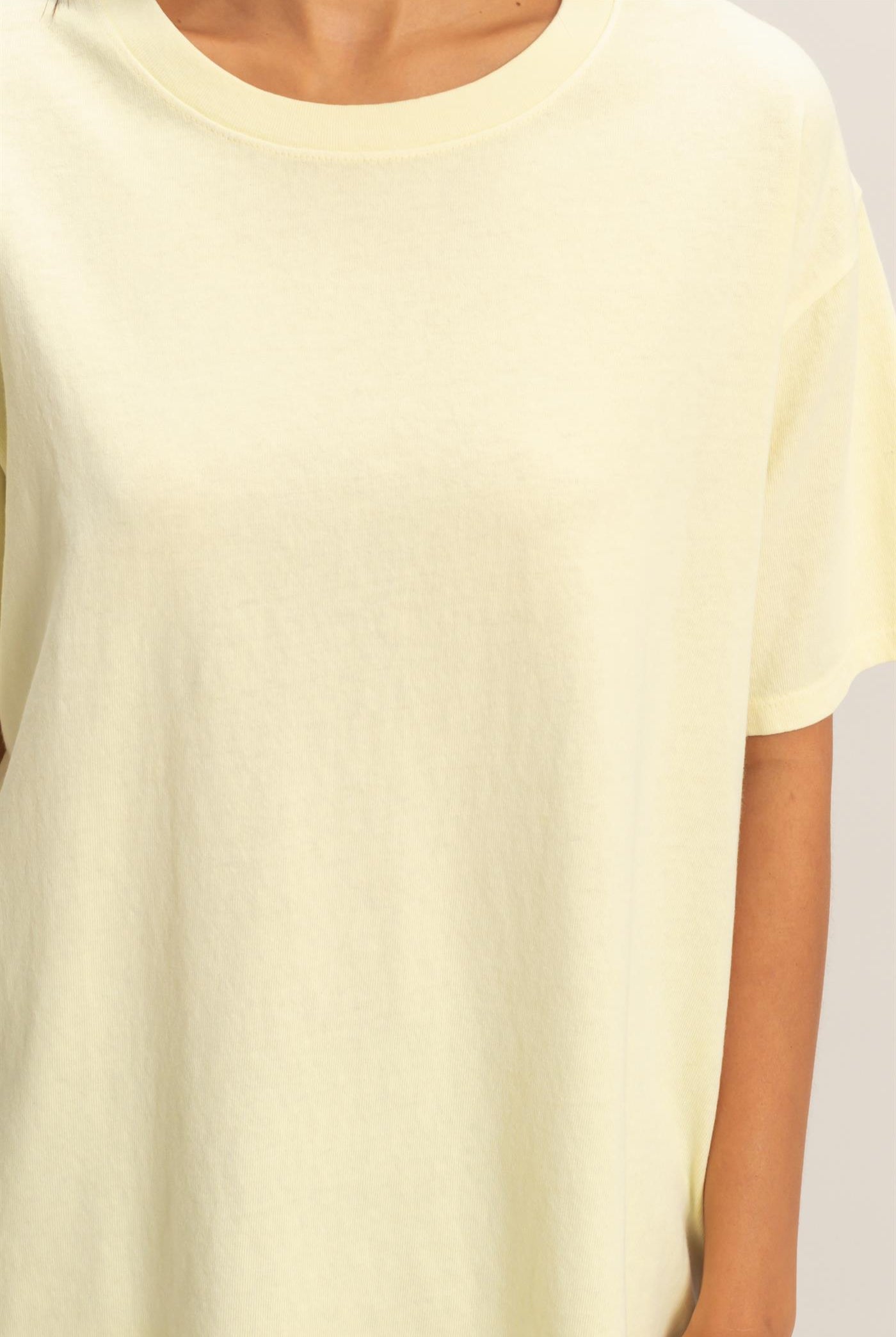 Wholesale Pigment Dyed Crew Neck T-Shirt T-Shirts DZ26A267 PALE YELLOW DOUBLE ZERO