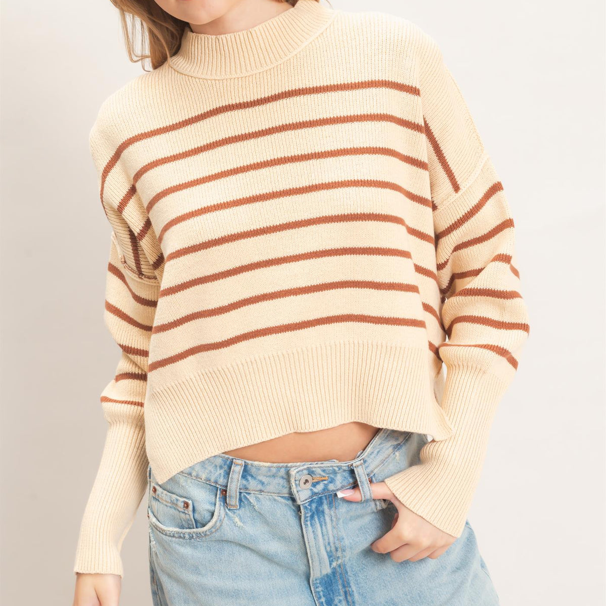 Wholesale Striped Mock Neck Cropped Sweater Sweaters HF26F192 BROWN HYFVE