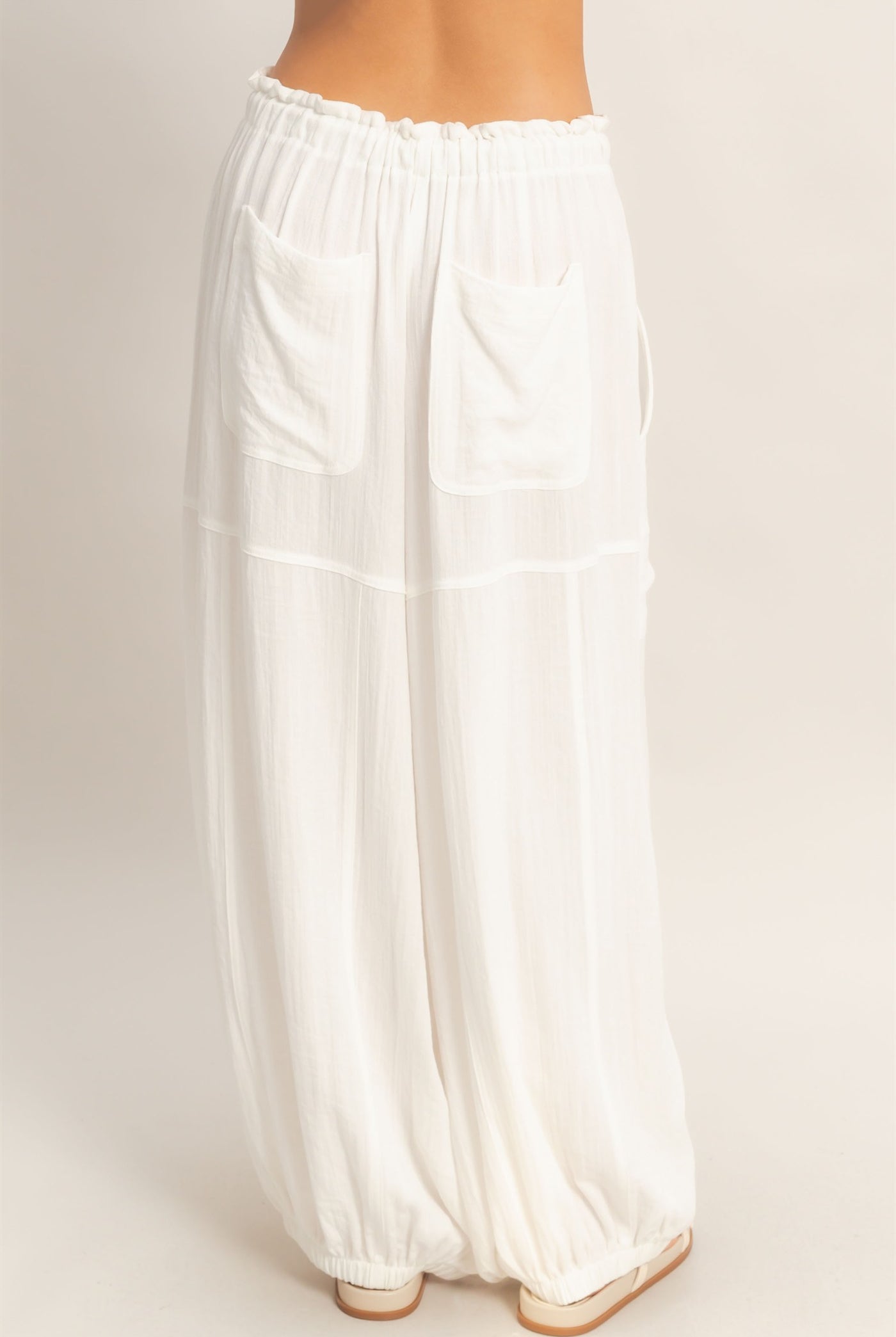 Wholesale Elastic Hem Drawstring Pants Pants HF26A905-D WHITE HYFVE
