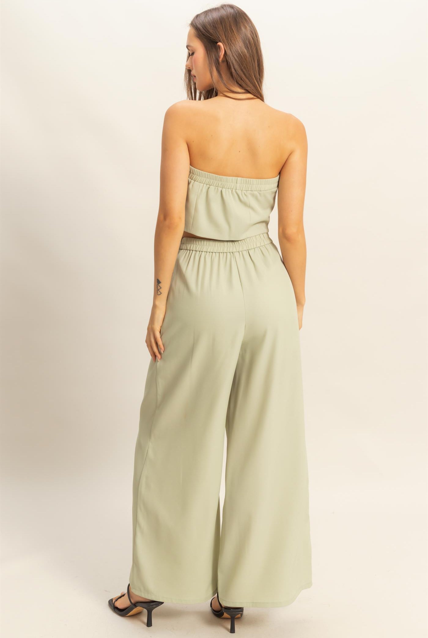Wholesale Strapless Buttoned Top And Pants Set Clothing HF25E017-SET L.SAGE HYFVE