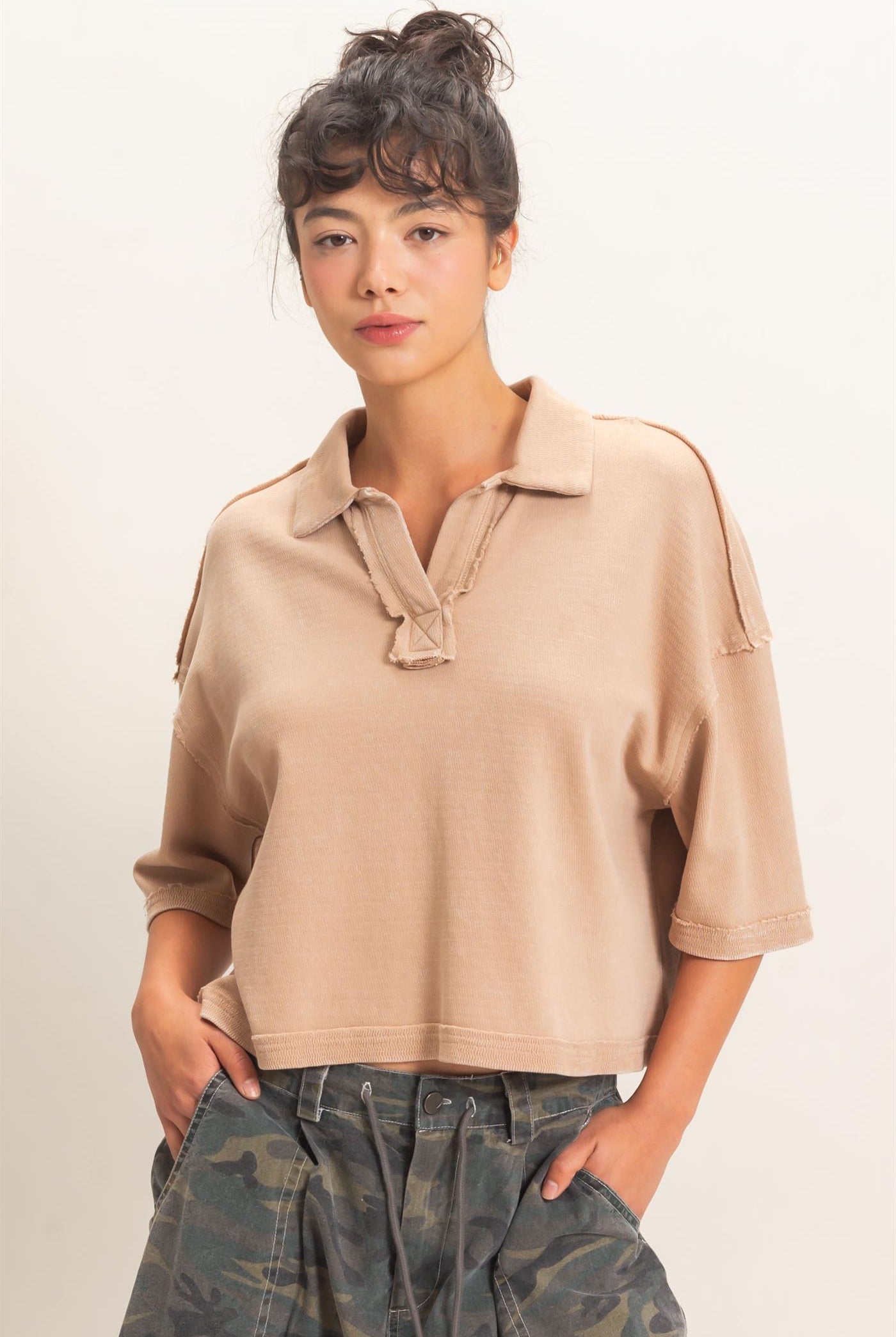 Wholesale Mineral Wash Oversized Collar Short Sleeve Top Clothing Tops DZ26E813 DARK TAUPE DOUBLE ZERO