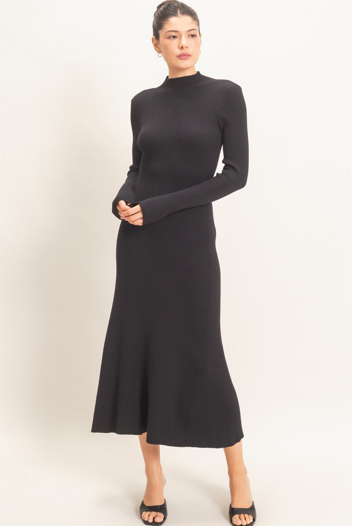 Wholesale Ribbed Mock Neck Long Sleeve Midi Dress Dresses HF26F156-D BLACK HYFVE