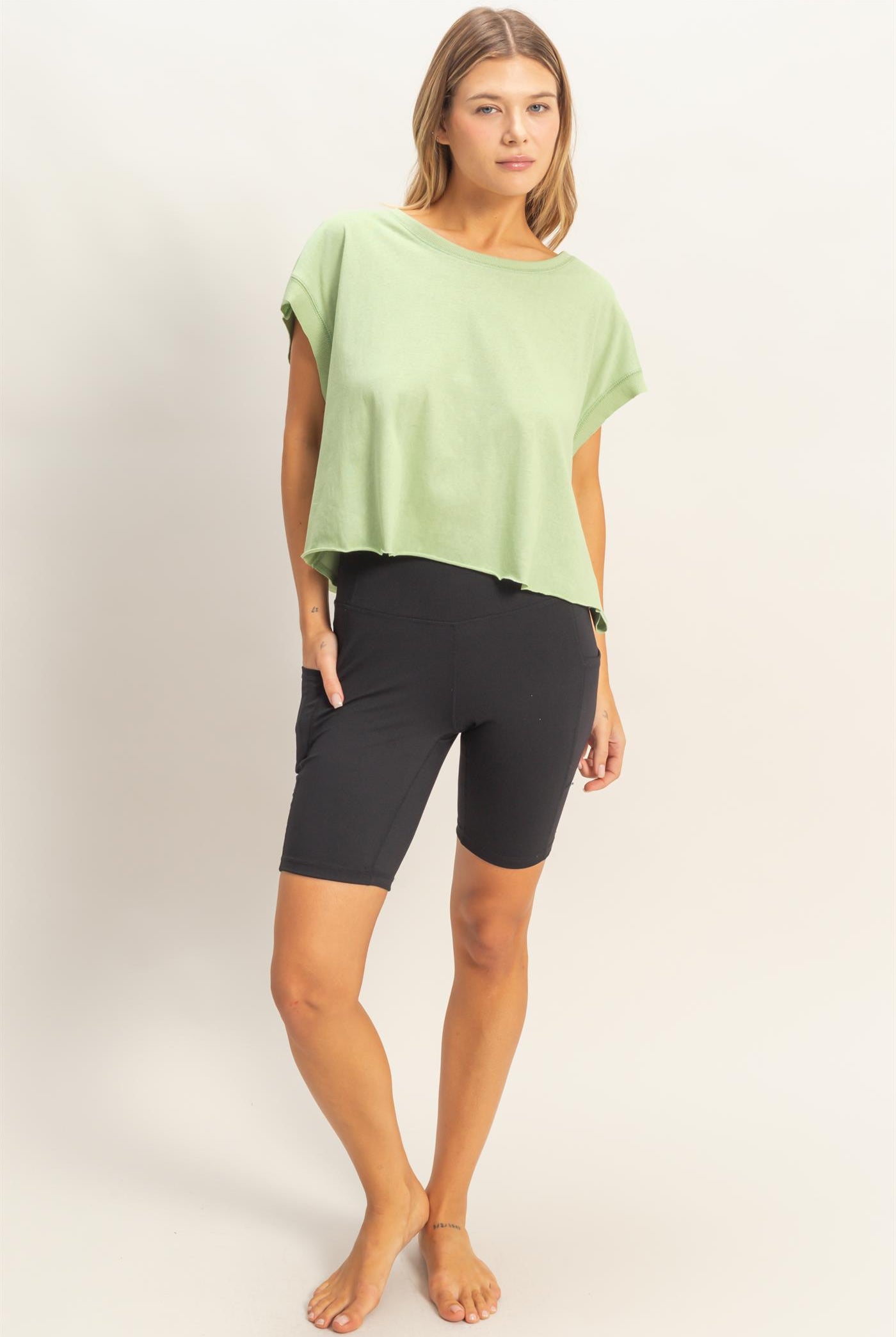 Wholesale Boxy Crew Neck Top T-Shirts HF26C288-D SAGE HYFVE