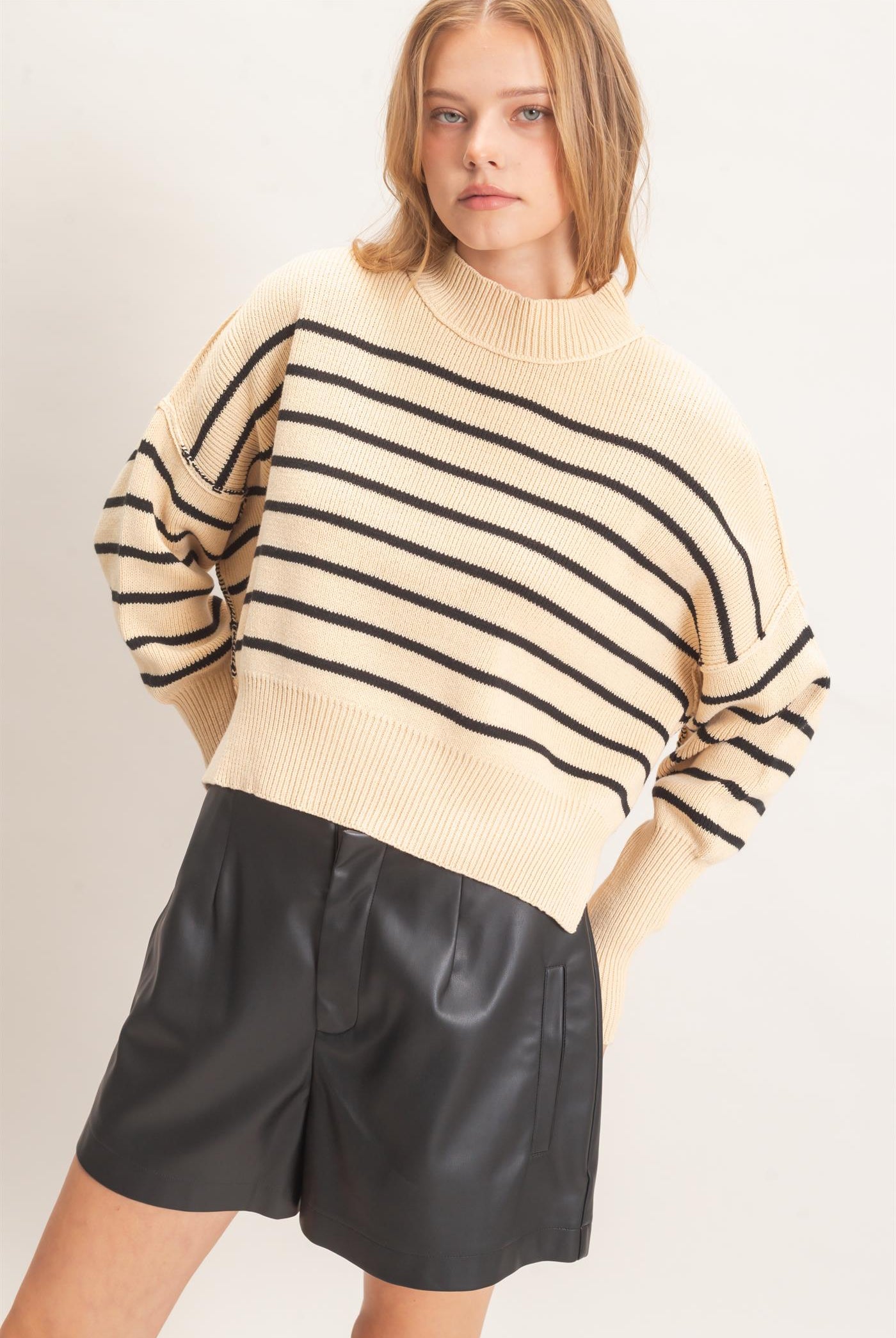 Wholesale Striped Mock Neck Cropped Sweater Sweaters HF26F192 BLACK HYFVE