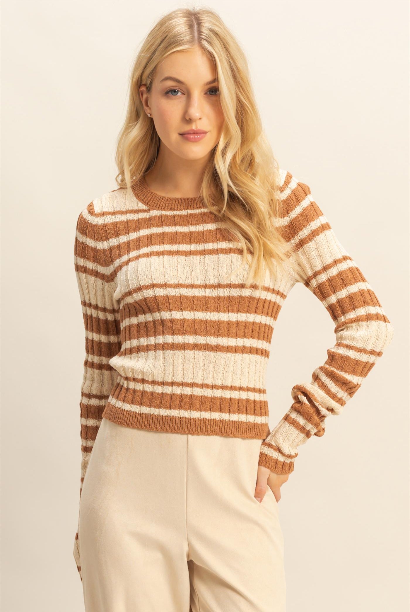 Wholesale Horizontal Striped Crew Neck Sweater Clothing Tops HF25E811 BROWN HYFVE