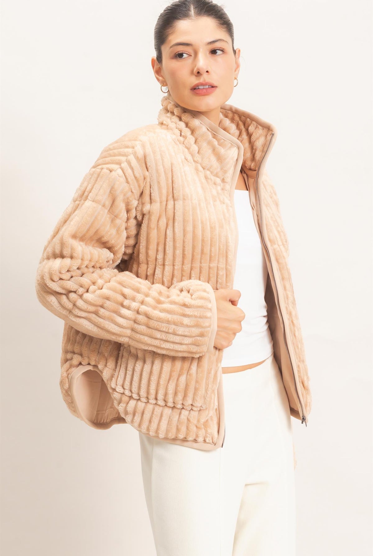 Wholesale Quilted Corduroy Zip-Up Jacket Coats & Jackets HF26E753 BEIGE HYFVE