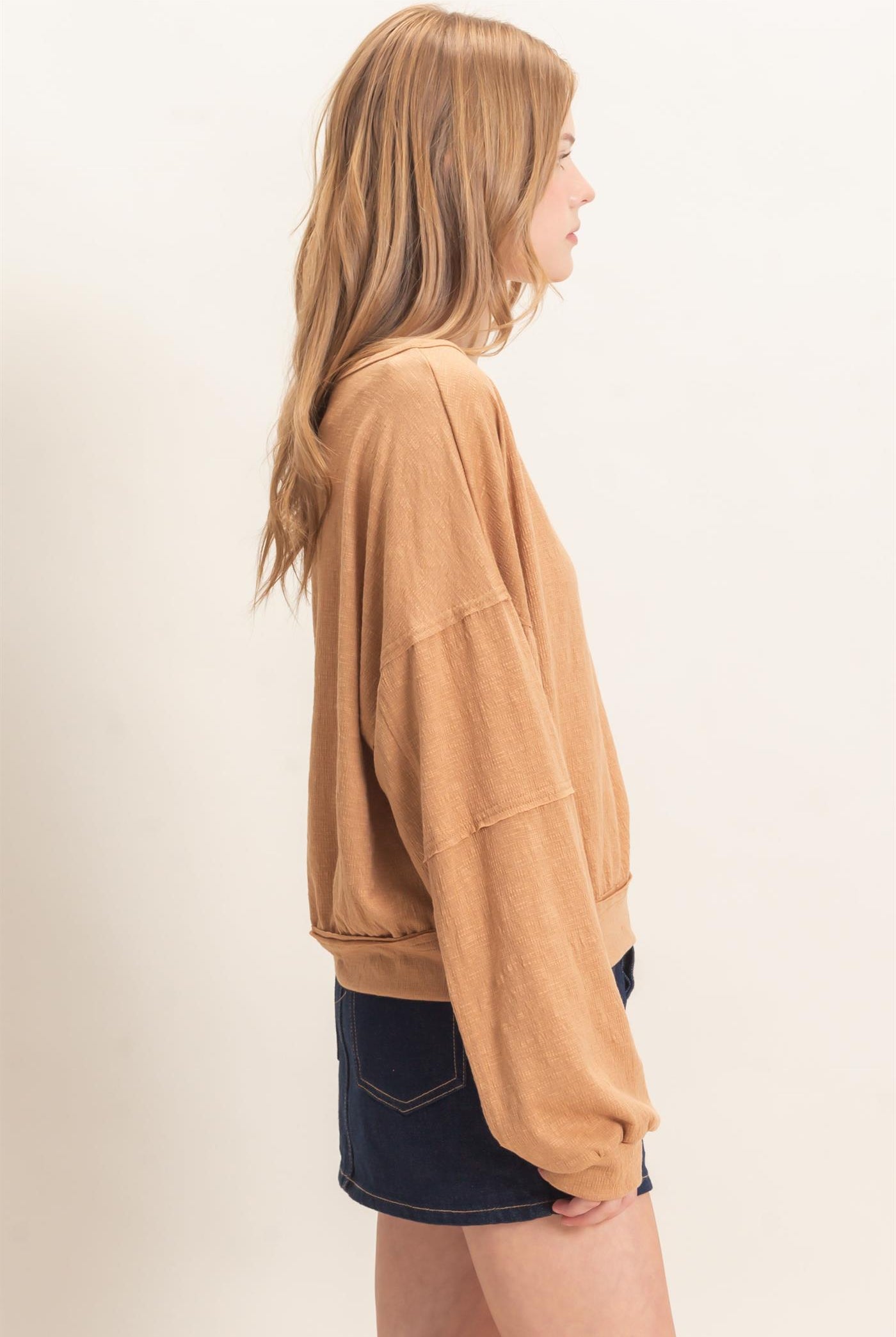 Wholesale Relaxed Boat Neck Long Sleeve Top Clothing Tops HF25F340 LIGHT BROWN HYFVE