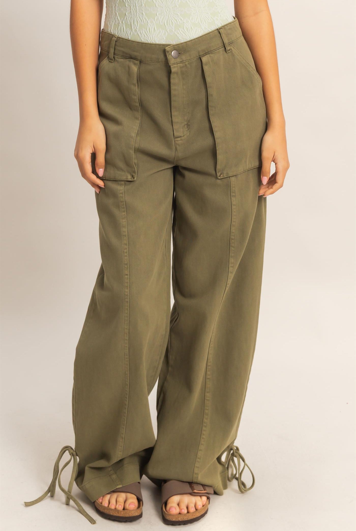 Wholesale High Rise Cargo Pants With Ankle Ties Pants DZ24C156 MOSS DOUBLE ZERO