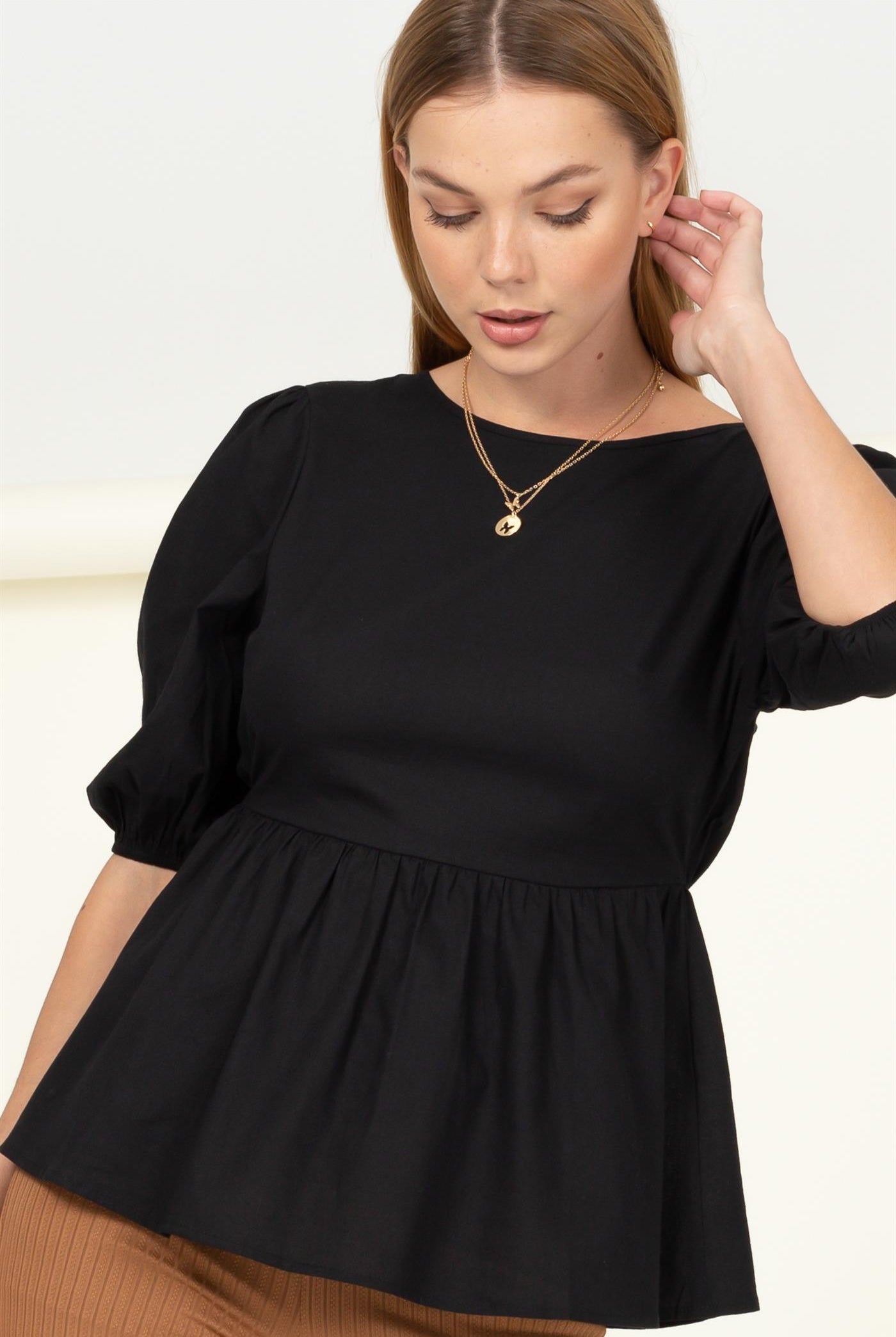 Wholesale Backless Top Clothing Tops HF22C707 BLACK HYFVE