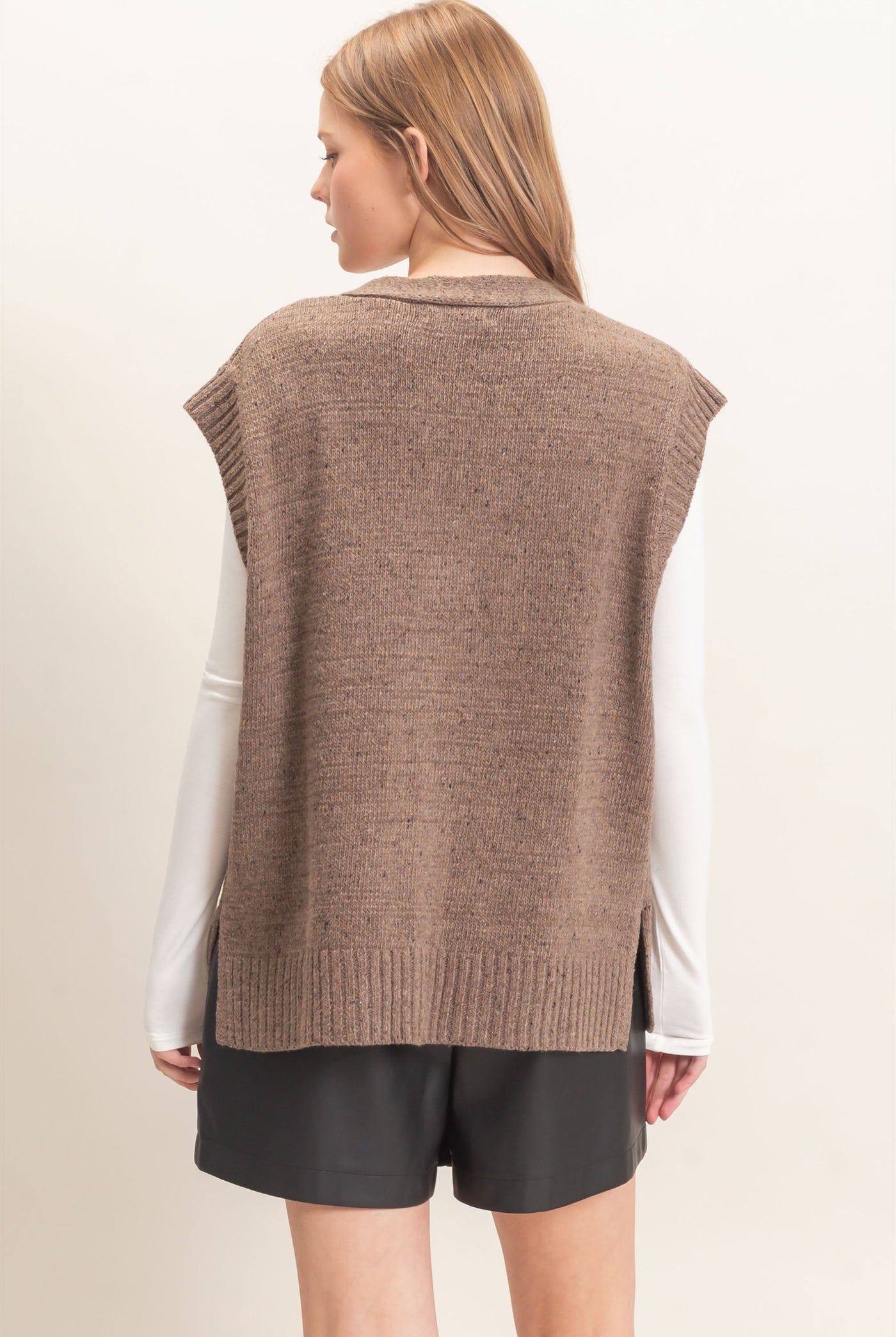 Wholesale V-Neck Knit Vest Sweaters HF26E484 MOCHA HYFVE