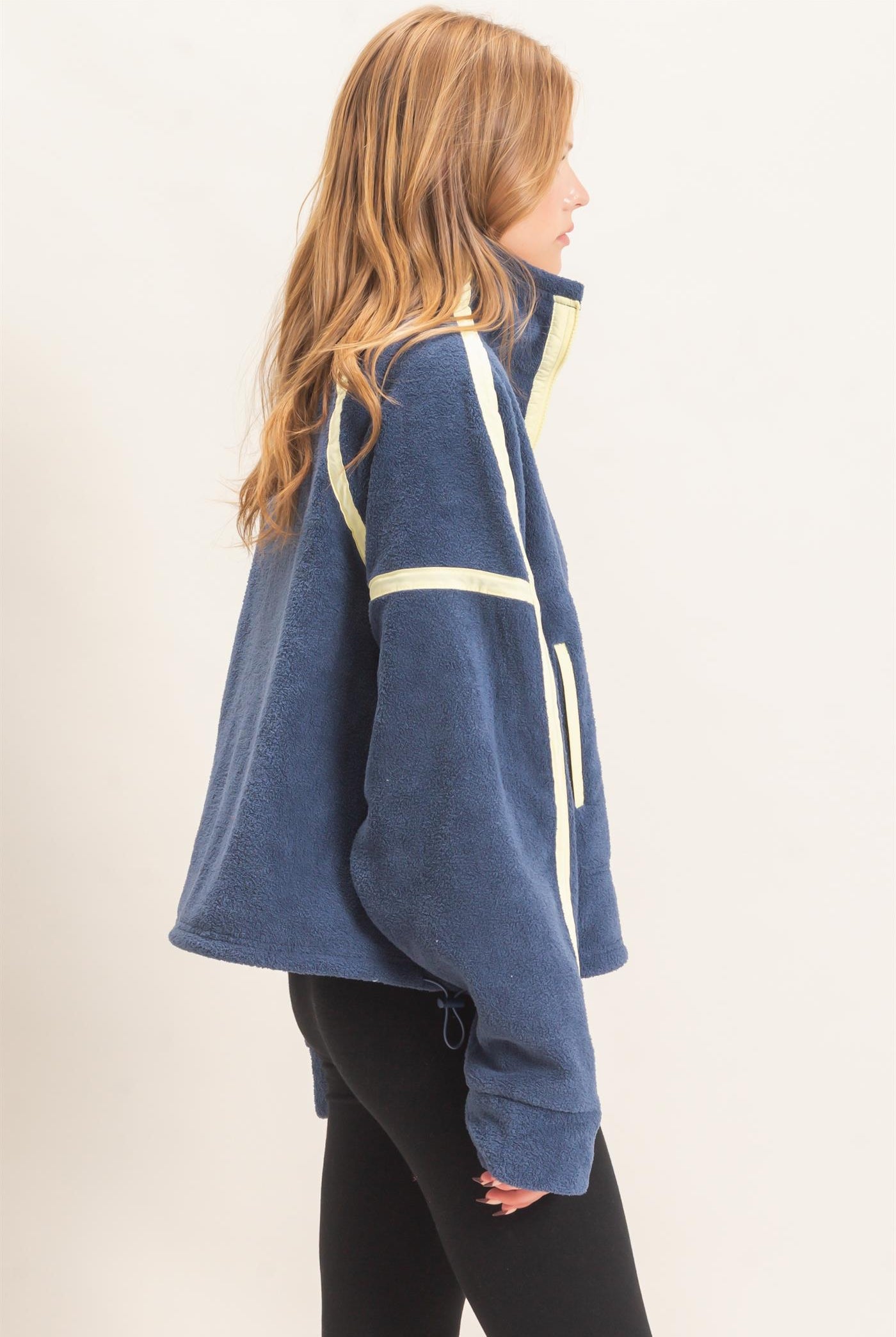 Wholesale Contrast Trim Half-Zip Fleece Pullover Outerwear HF26F206-D NAVY HYFVE