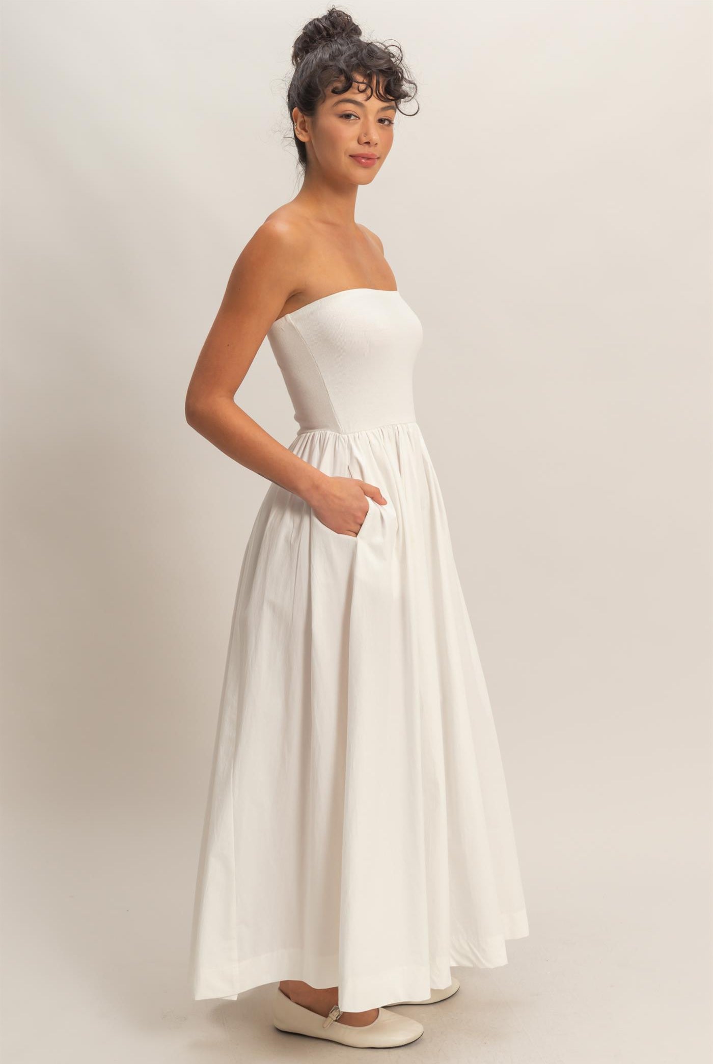 Wholesale Strapless Flowy Midi Dress Dresses DZ26A744 WHITE DOUBLE ZERO