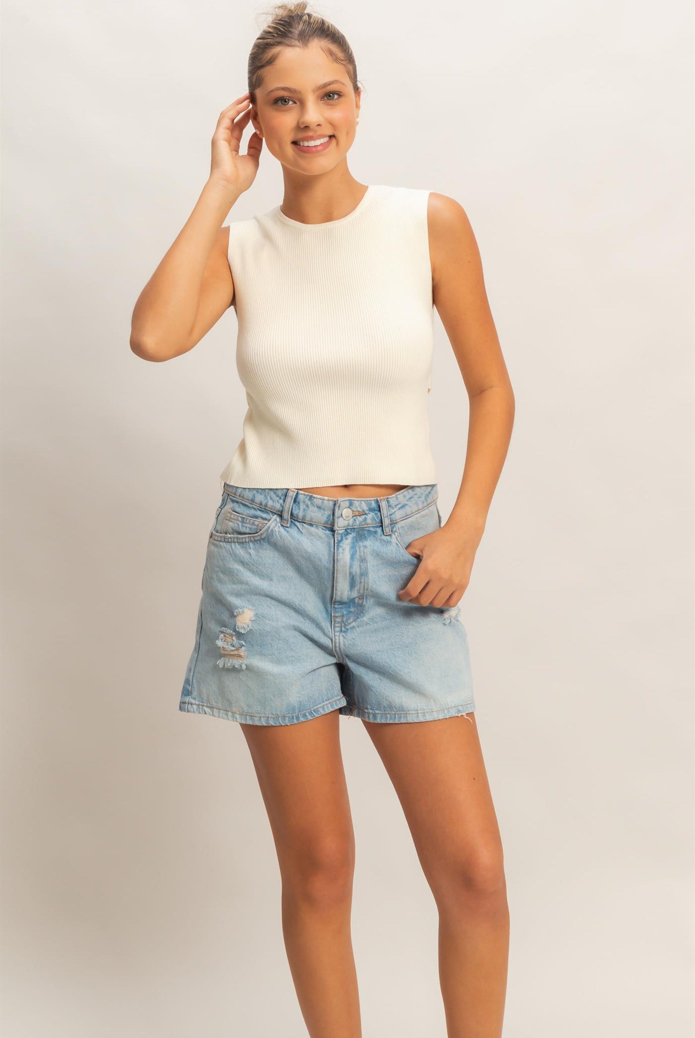 Wholesale Ribbed Crew Neck Sleeveless Open Back Top Clothing Tops DZ26C692 WHIP CREAM DOUBLE ZERO