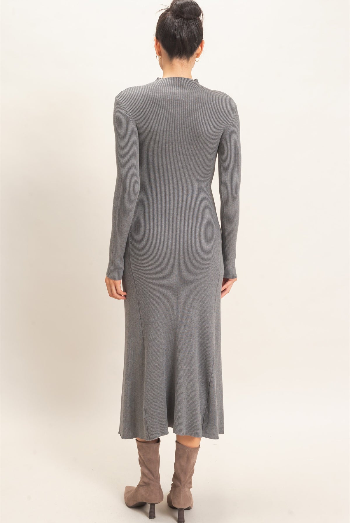 Wholesale Ribbed Mock Neck Long Sleeve Midi Dress Dresses HF26F156-D H.GRAY HYFVE
