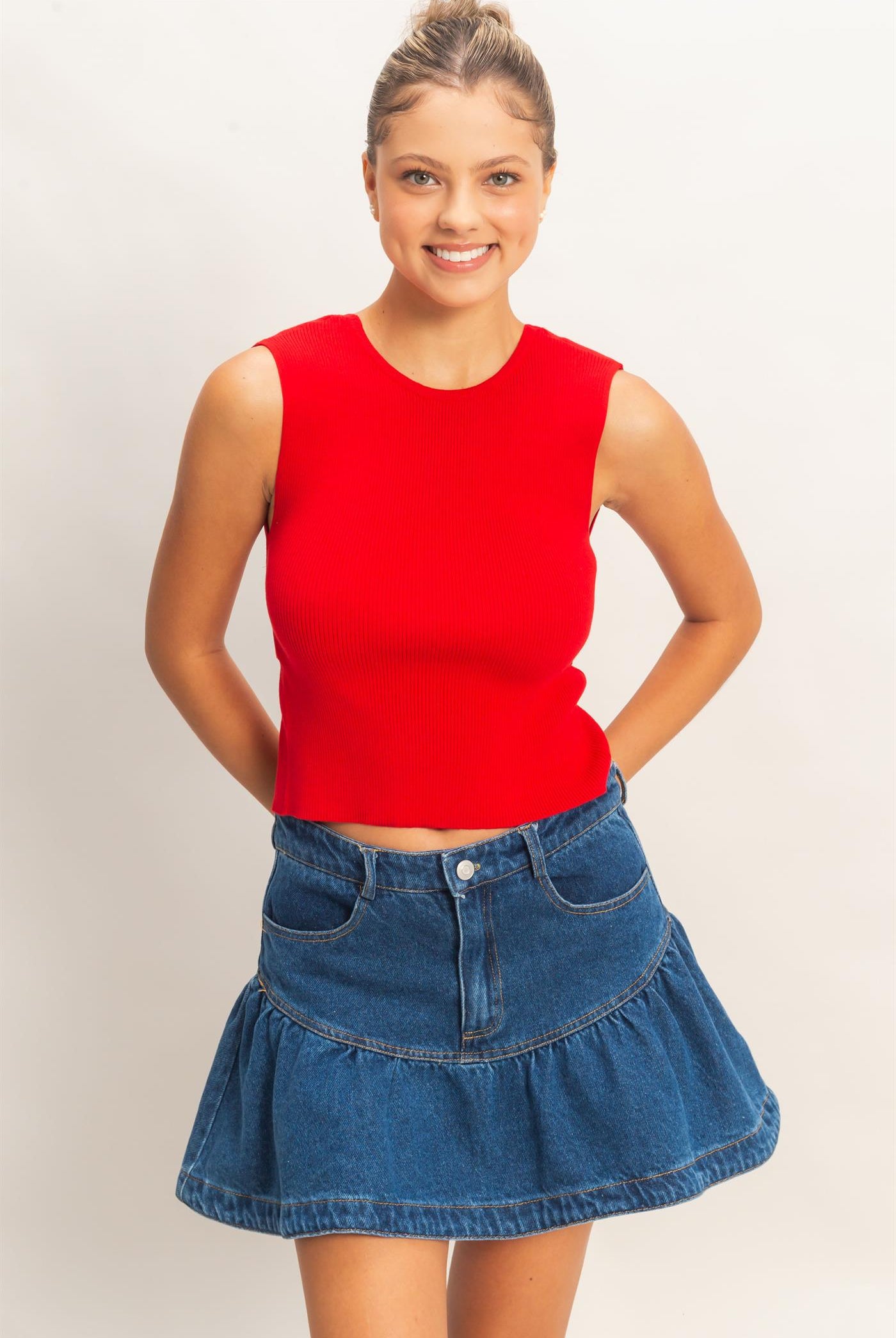 Wholesale Ribbed Crew Neck Sleeveless Open Back Top Clothing Tops DZ26C692 RED DOUBLE ZERO