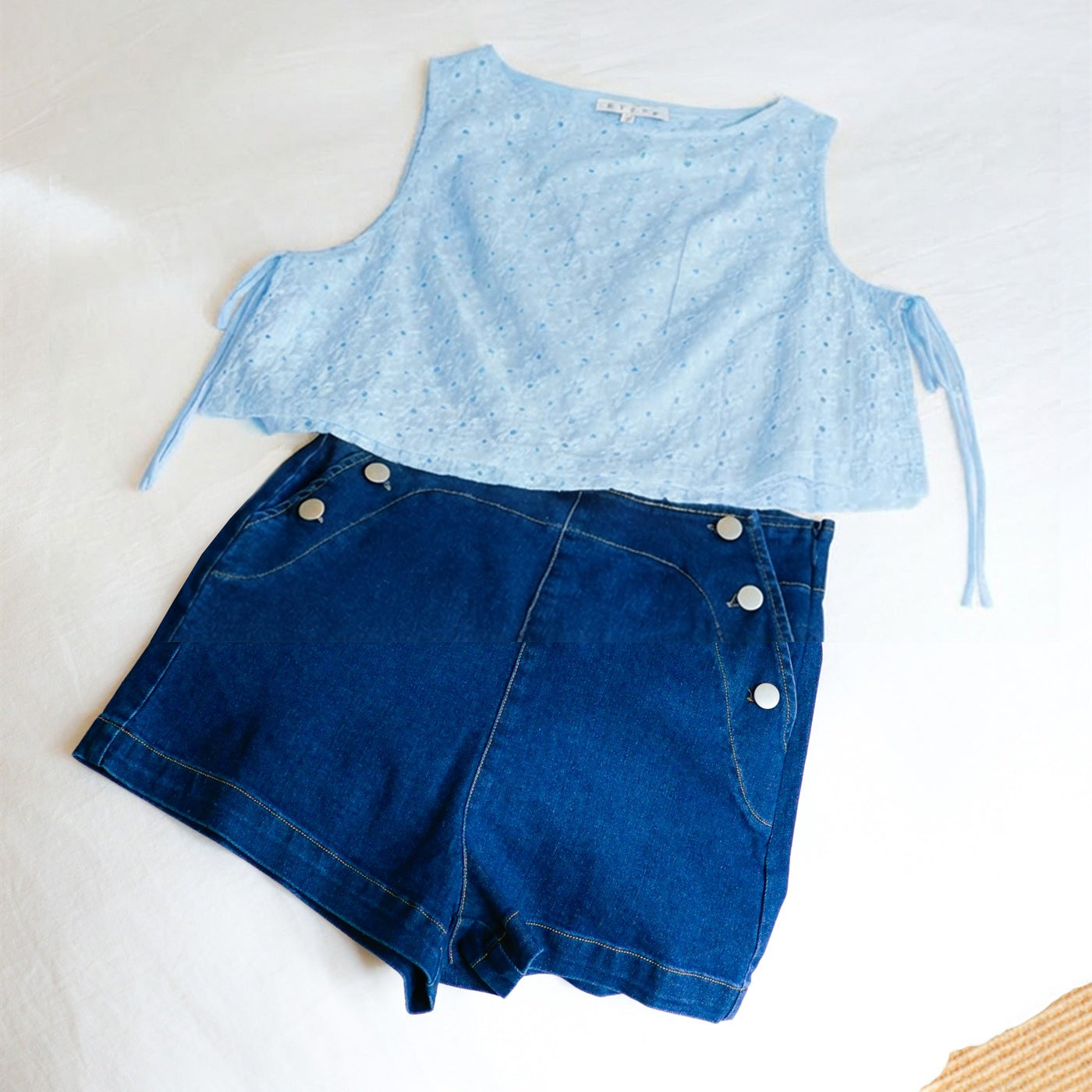 Wholesale Sleeveless Textured Top With Side Straps Clothing Tops HF26A242 SKY BLUE HYFVE