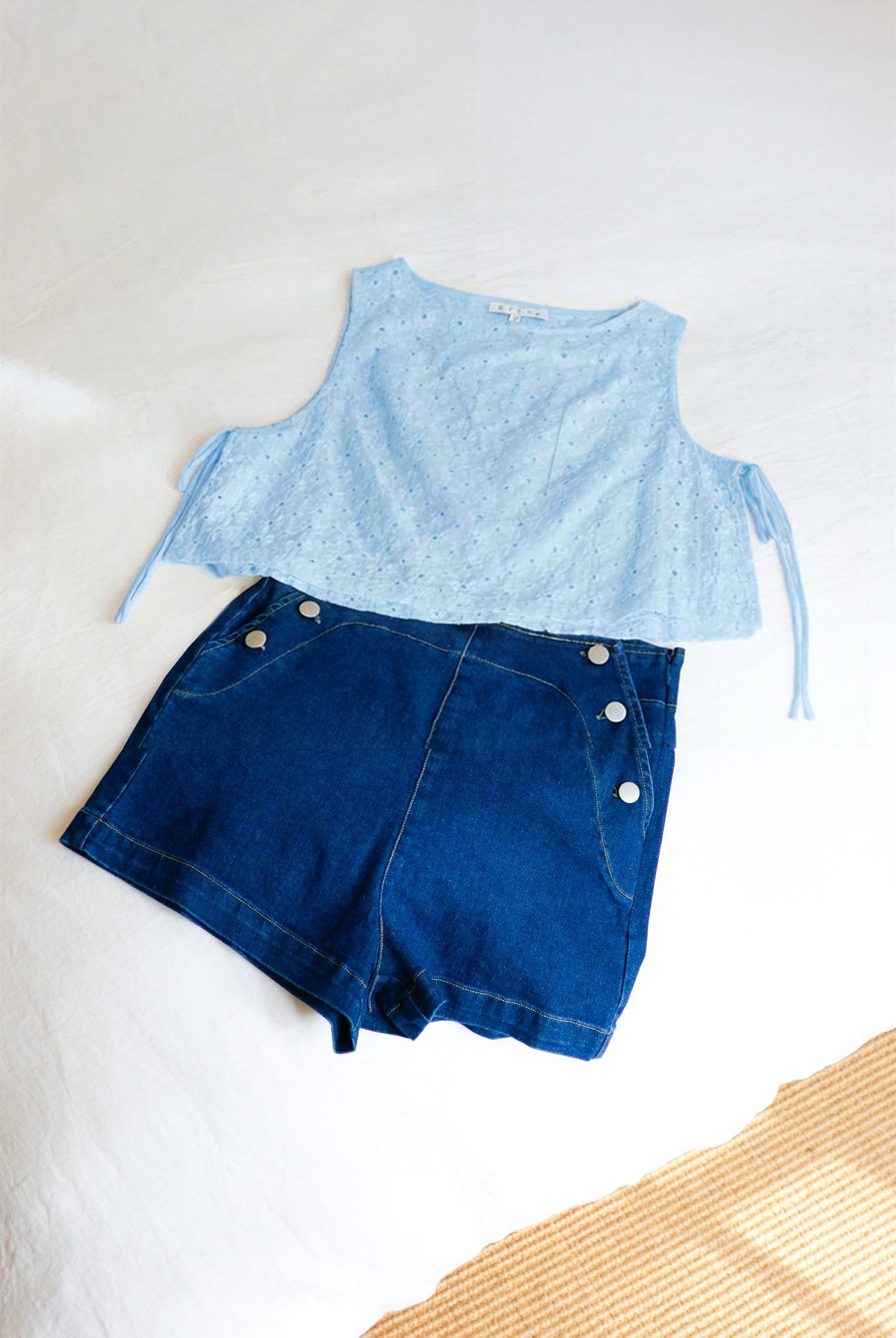 Wholesale Sleeveless Textured Top With Side Straps Clothing Tops HF26A242 SKY BLUE HYFVE